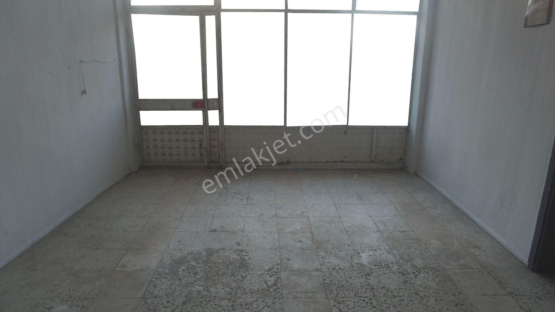 Şirintepede Kiralık Giriş Katı 1+1 Kapalı Mutfak Çiğli Serkan - Görsel 10