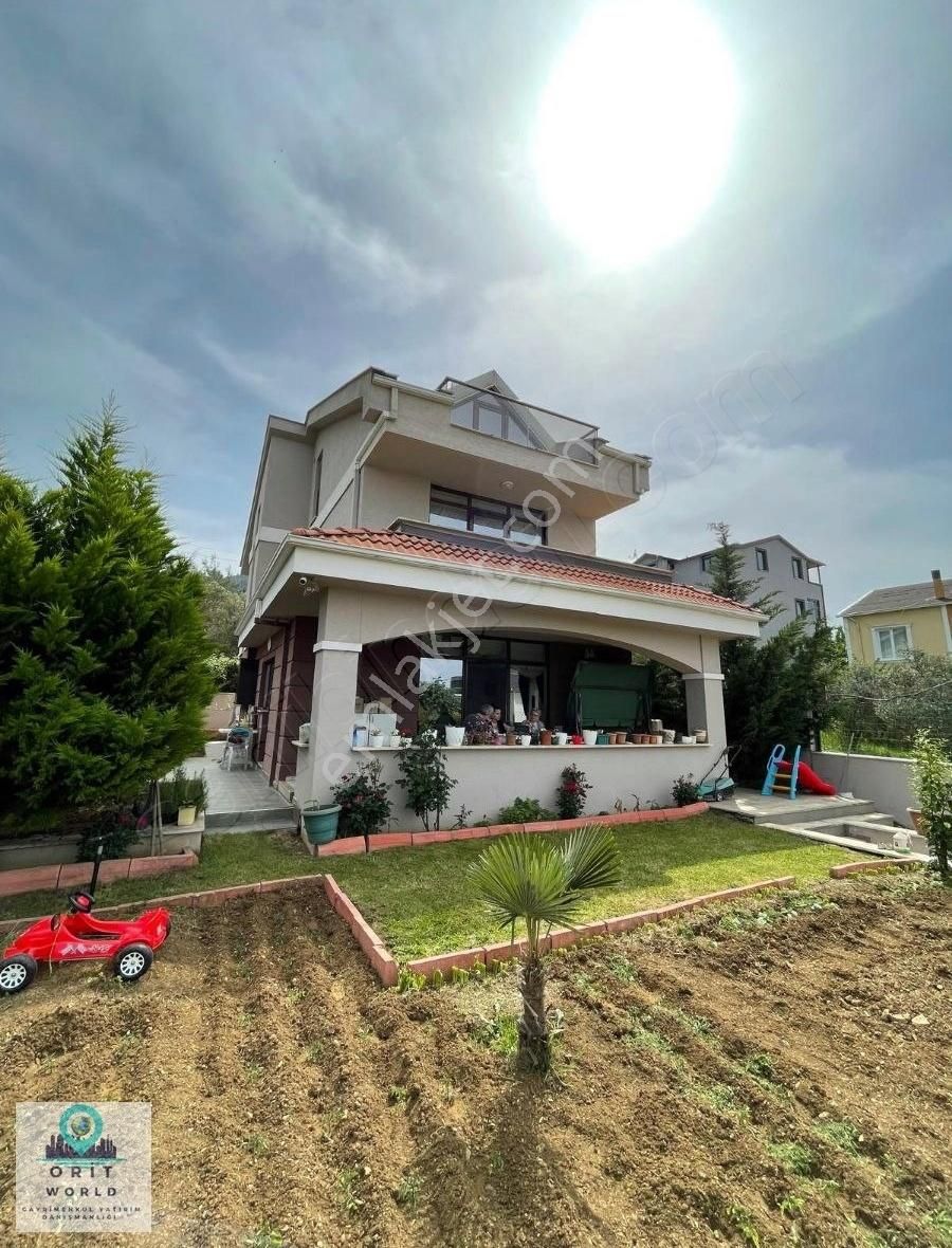 Çalı Gümüşlükte Satılık 4+2 Müstalik Villa