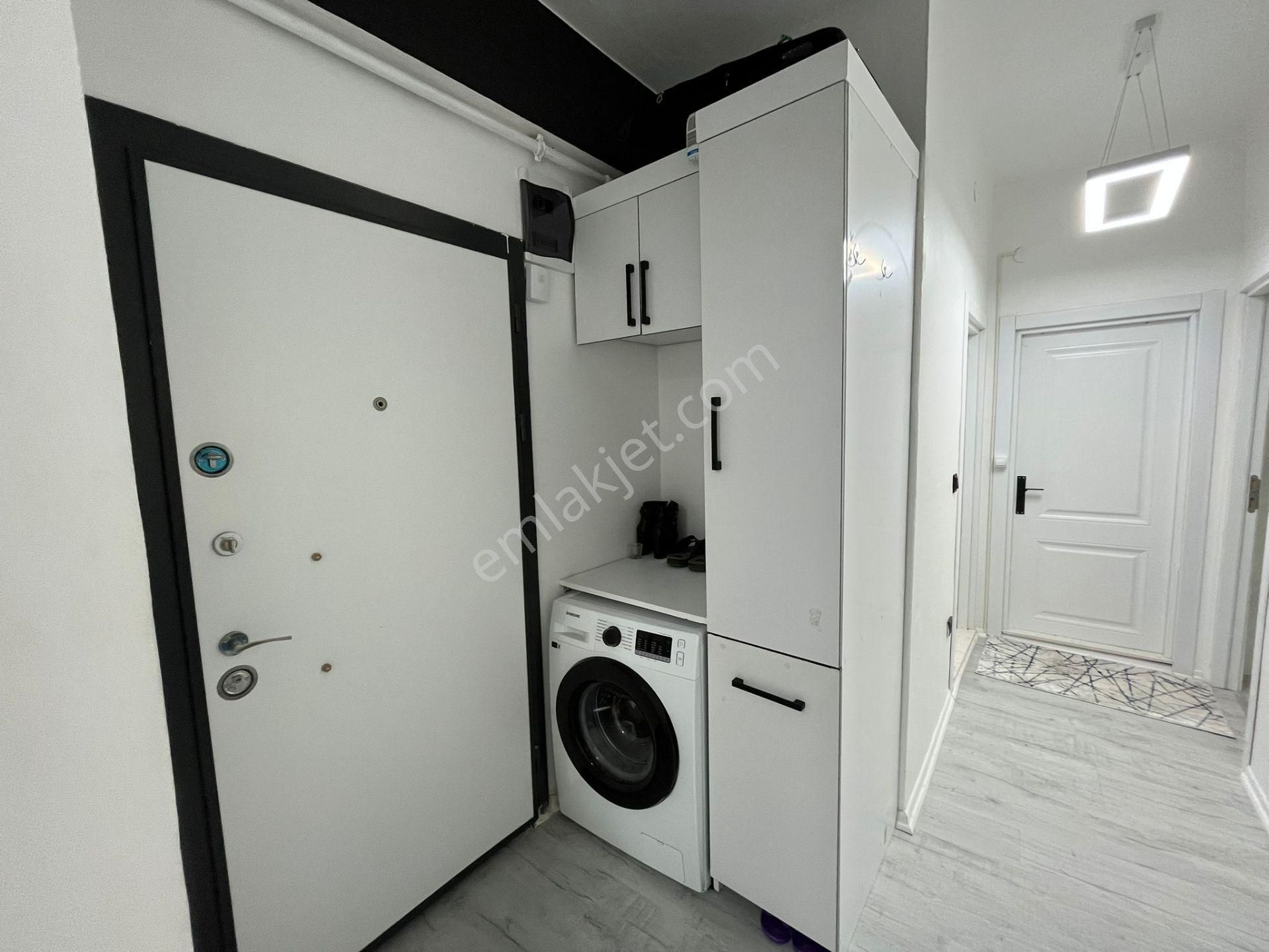 Samsun İlkadım Çiftlik Caddesinde 2+1 100 M2 Lüks Daire Satılık