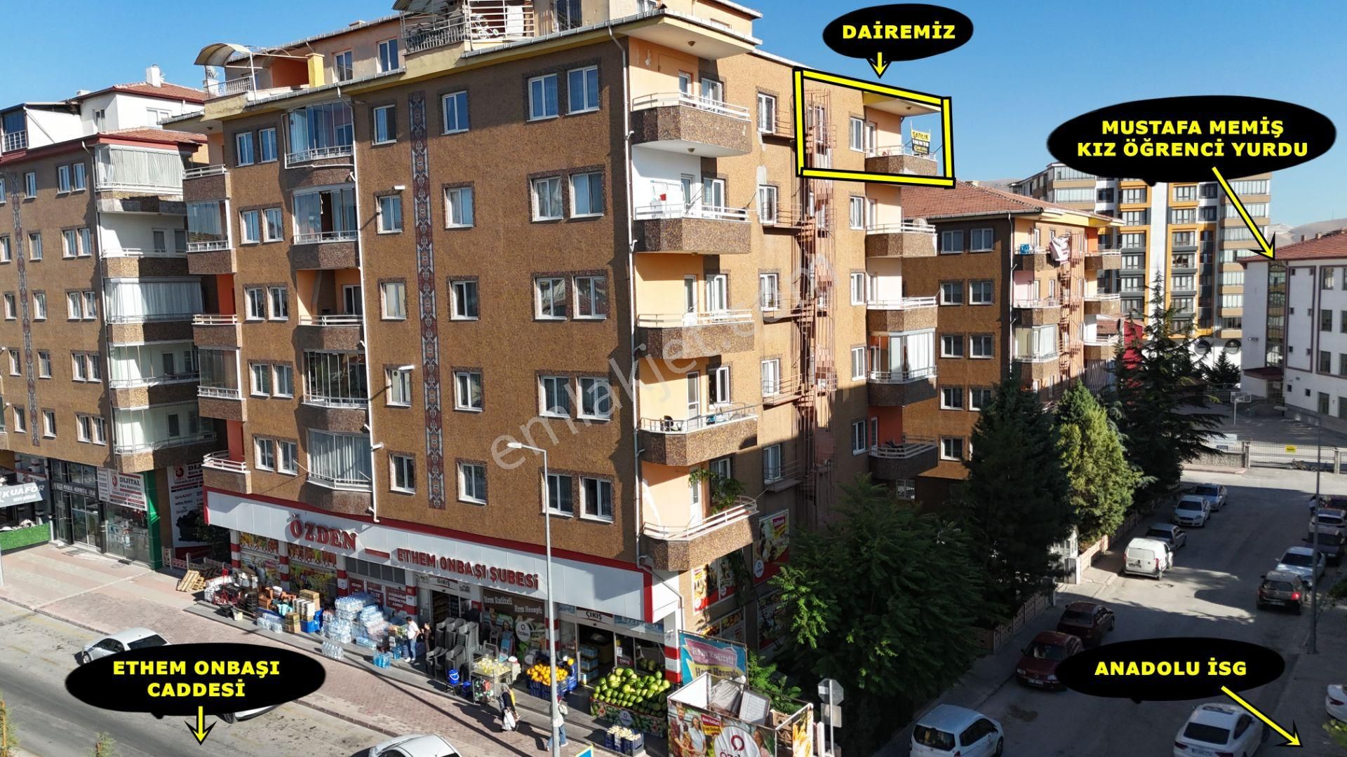 E.gökal Selçuk Fertek Fırını Karşısı 3+1 Geniş - Yapılı Daire !