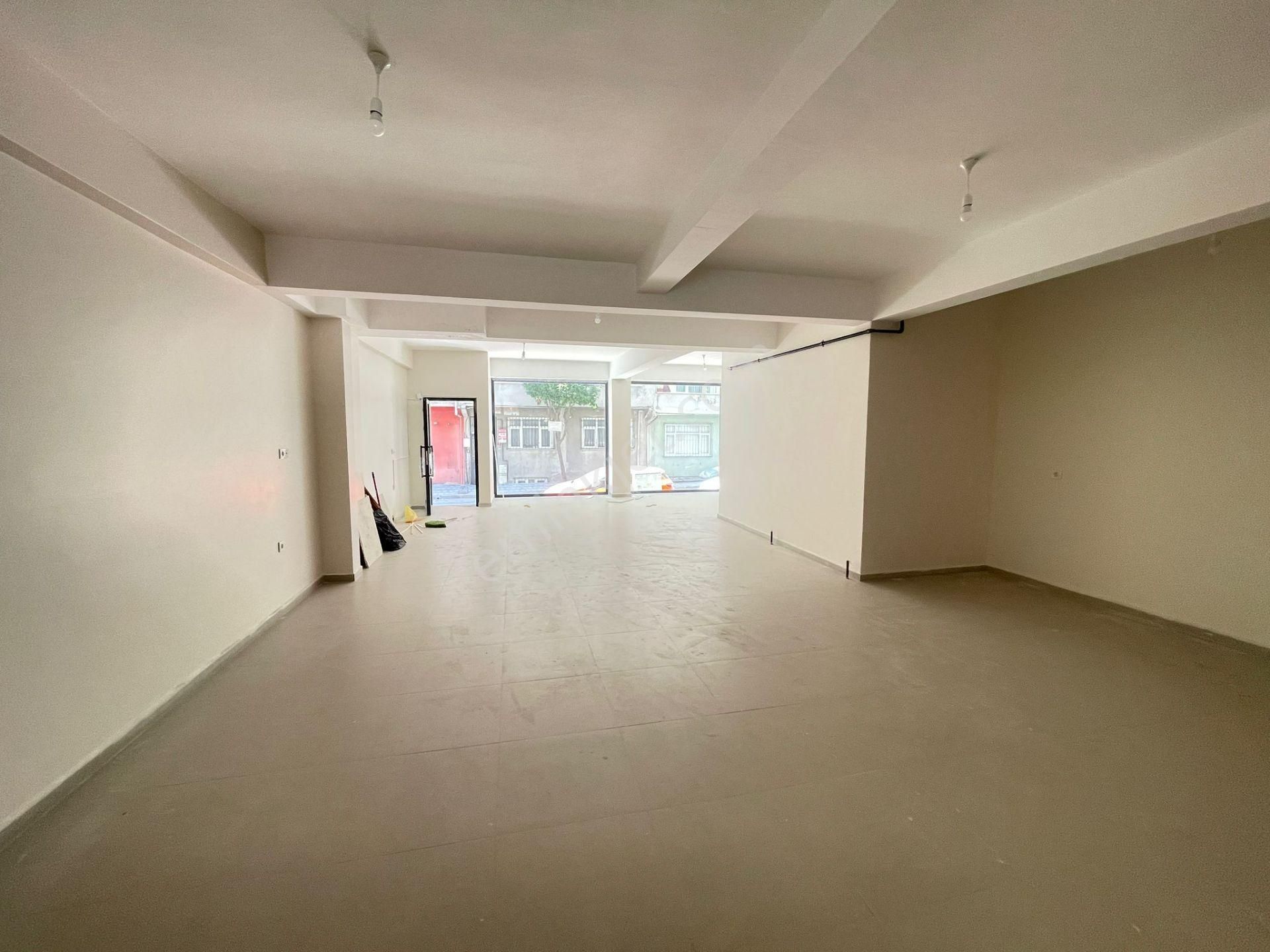 Tapar'dan Tramvaya Yakın Kiralık 100m2 Giriş Yeni Binada Dükkan