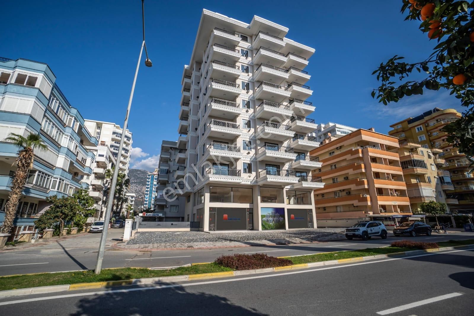 Mahmutlar Barbaros Cad.de Site İçi 2+1 Sıfır Daire