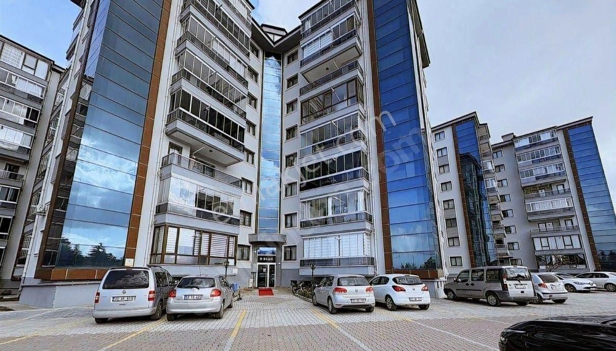 Sahibinden Nazmi Saatçi Mahallesinde Hisarkent Sitesinde Satılık 4+1 Satılık Daire