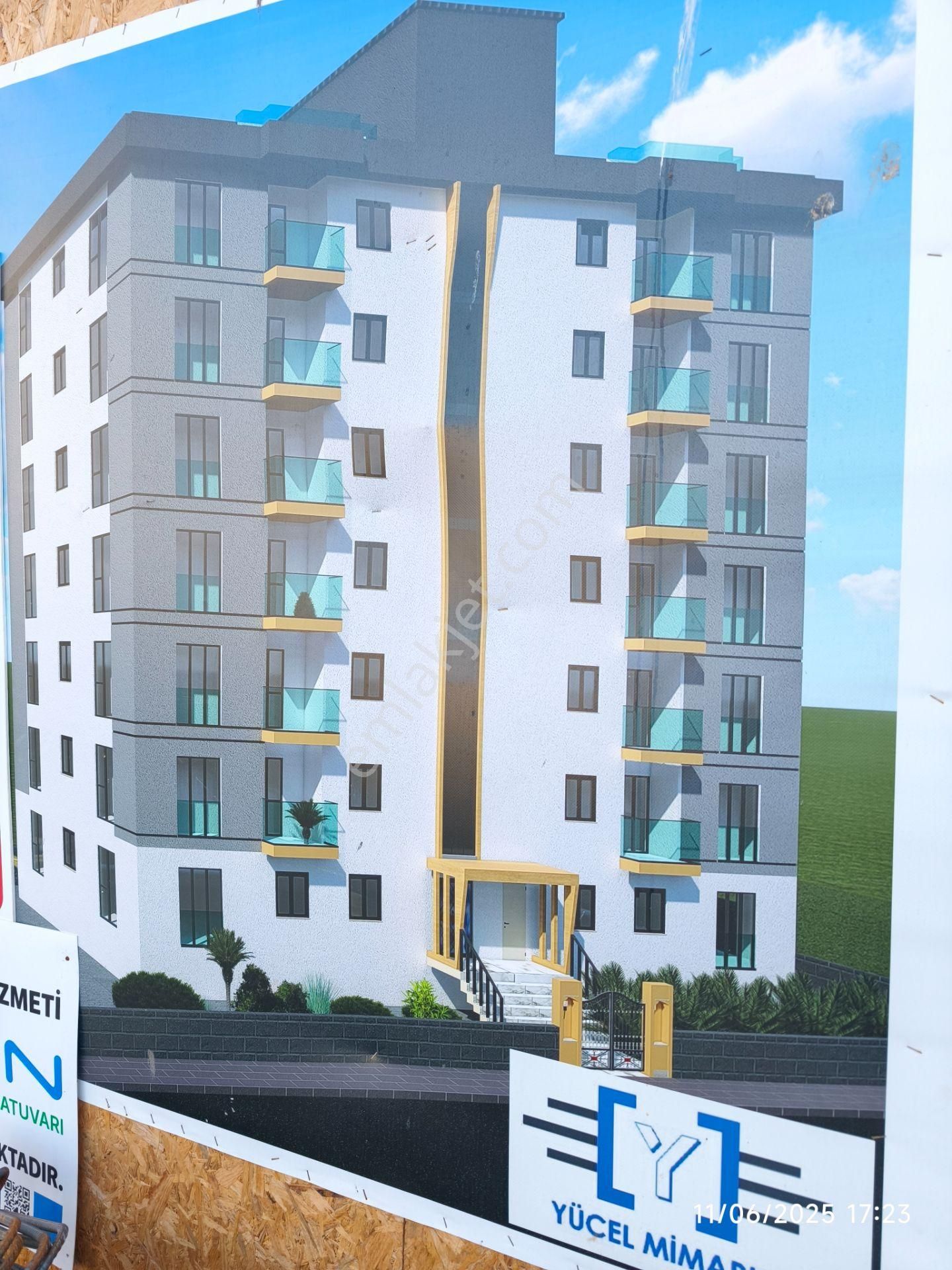 Acil Satılık 96 M.2+1 Kapalı Oto Parklı Asansörlü Lüks Daireler