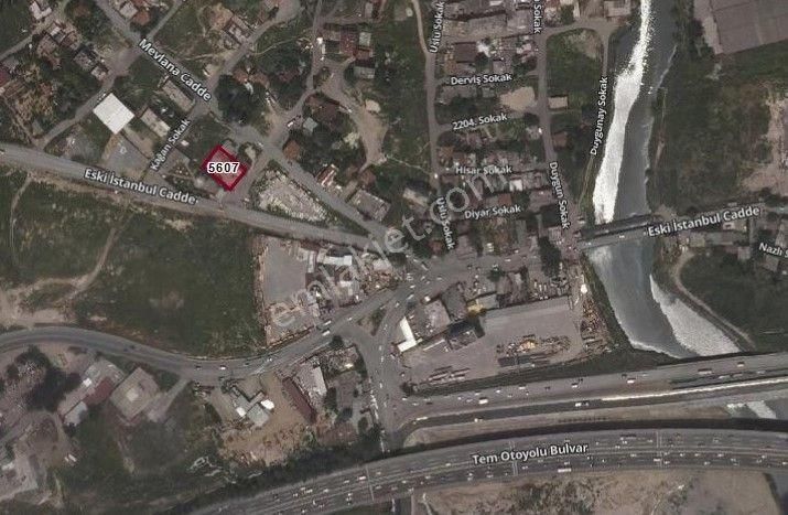 Altınşehir Merkezde 595 M² Depo