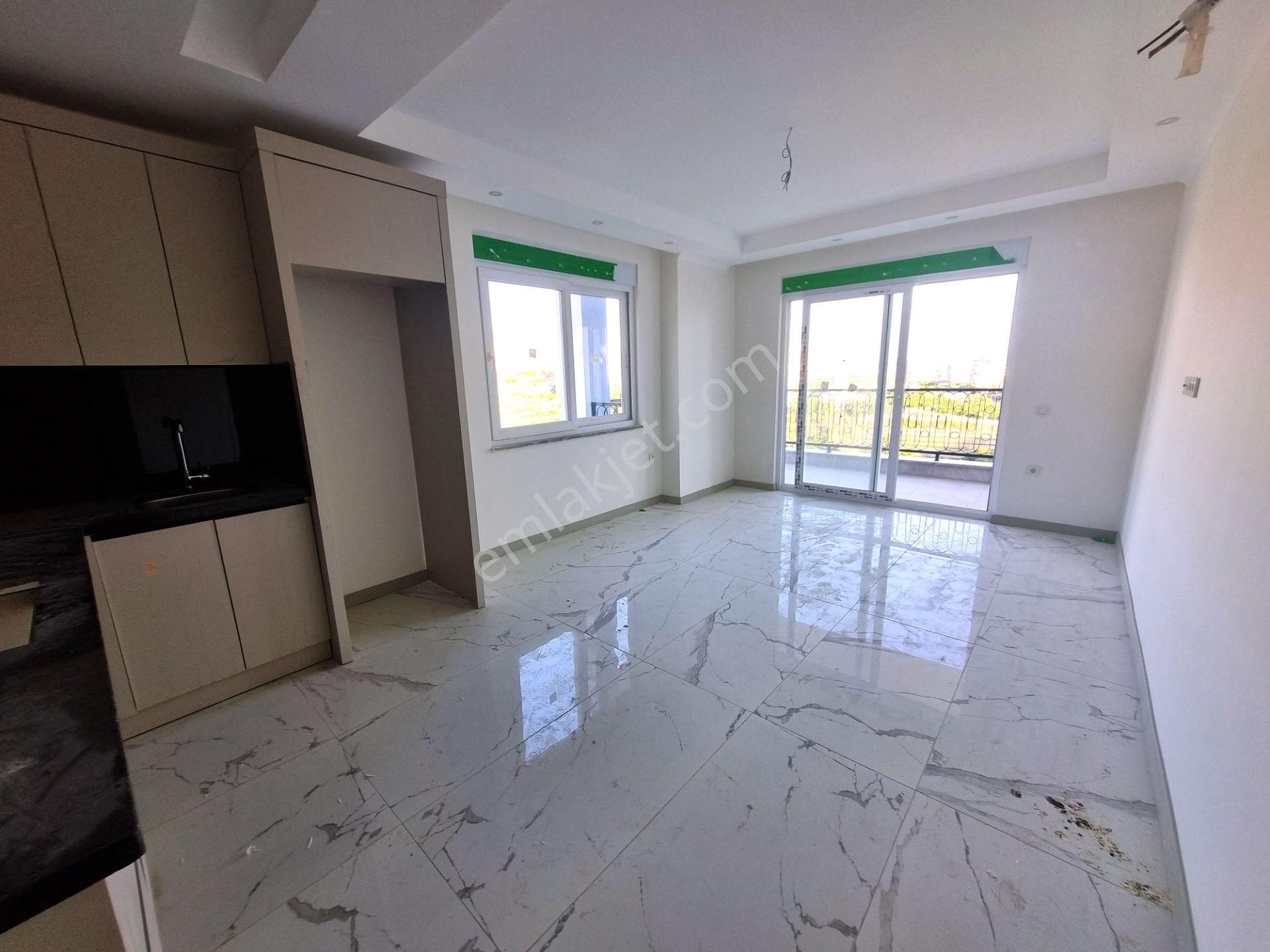 Alanya Mahmutlar’da Site İçerisinde Satılık Sıfır 1+1 Daire - Görsel 16