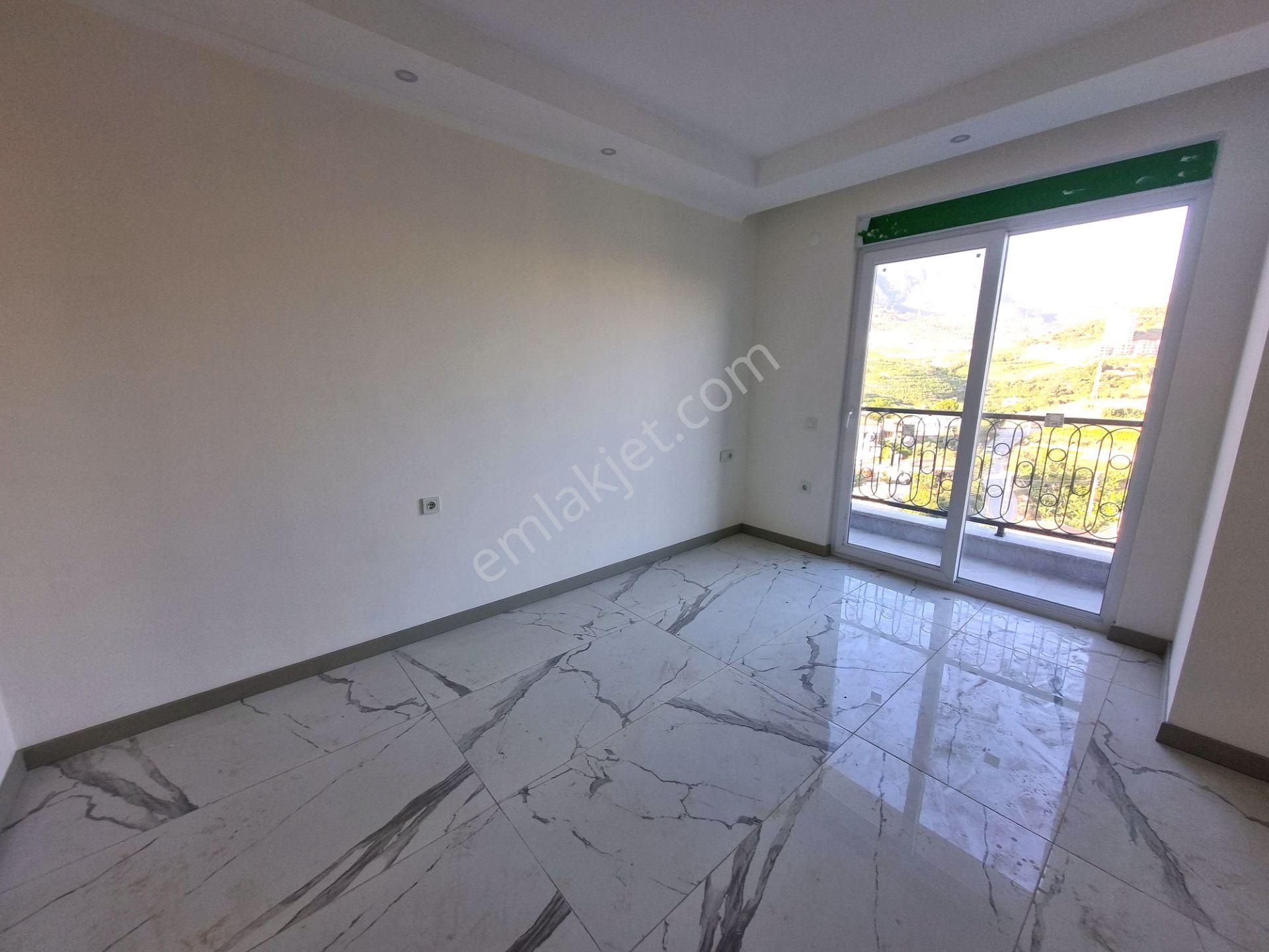 Alanya Mahmutlar’da Site İçerisinde Satılık Sıfır 1+1 Daire - Görsel 17