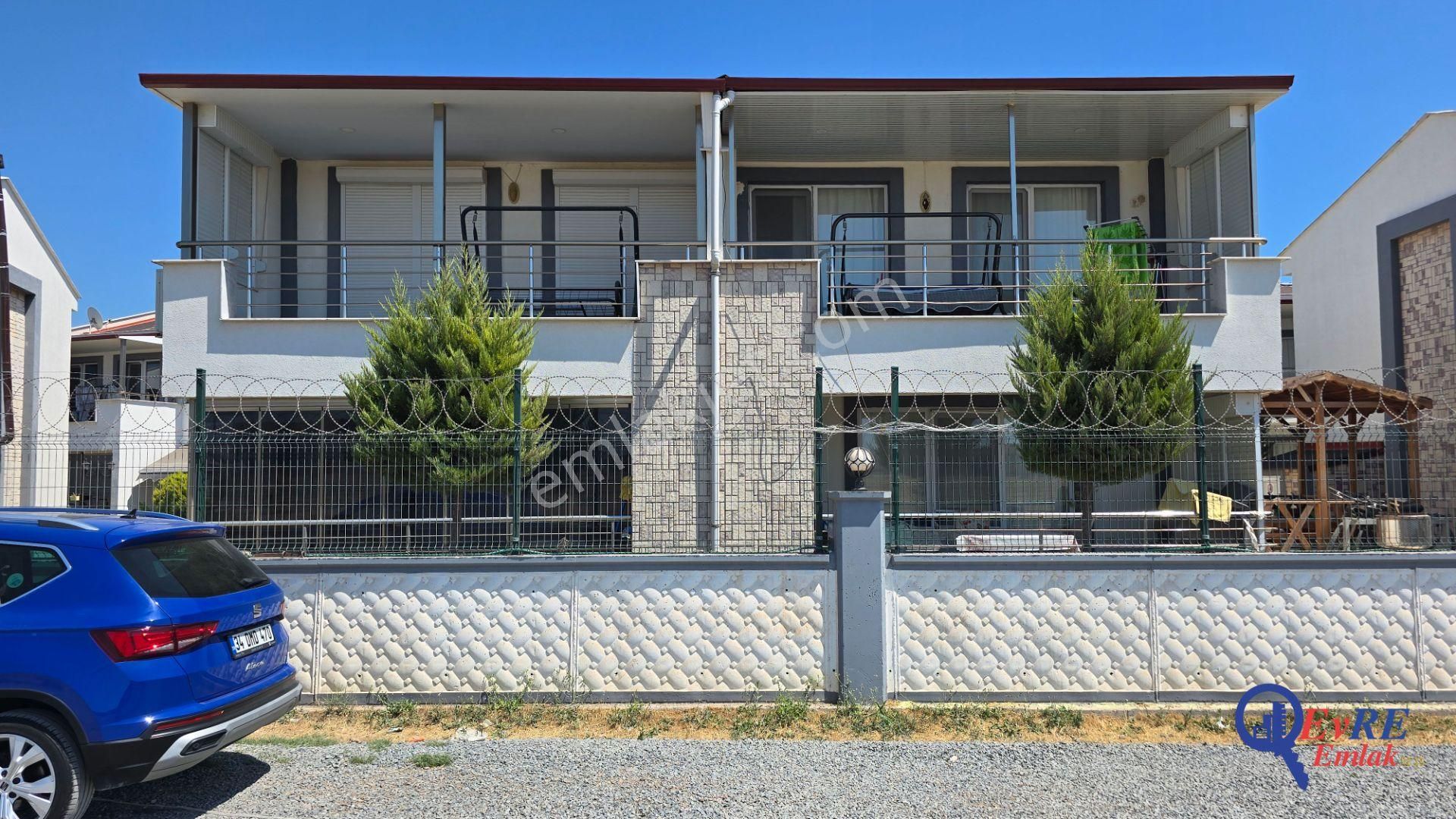 Evre Emlaktan Sarımsaklıda Satılık 3+1 Villa Site İçi