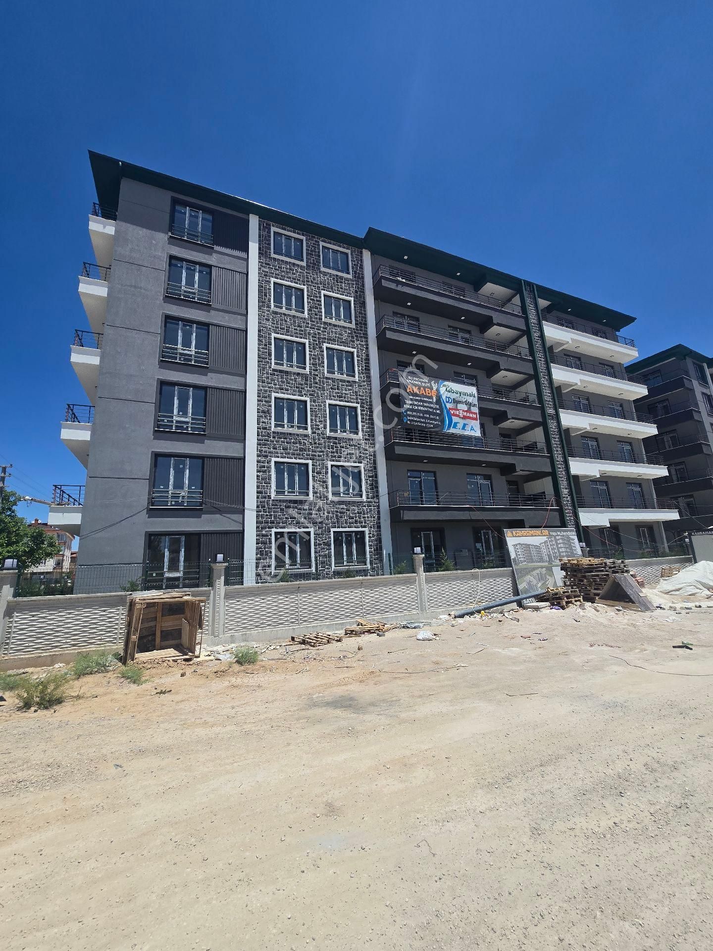 Adliye Civarı Gaziosman Paşa Mh Site İçi Arakat Lüx 3+1 Dairemiz Satılık