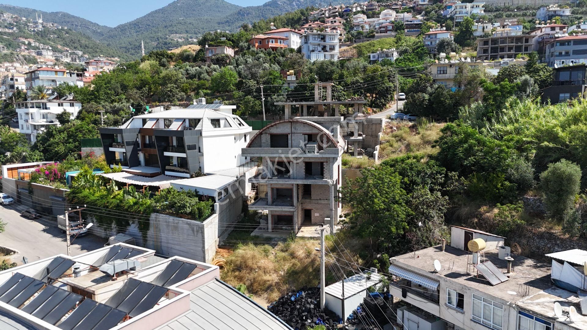 Alanya Hasbahçe 5+1 300m2 Ultra Lüks Villa Full Deniz Ve Şehir Manzaralı - Görsel 32