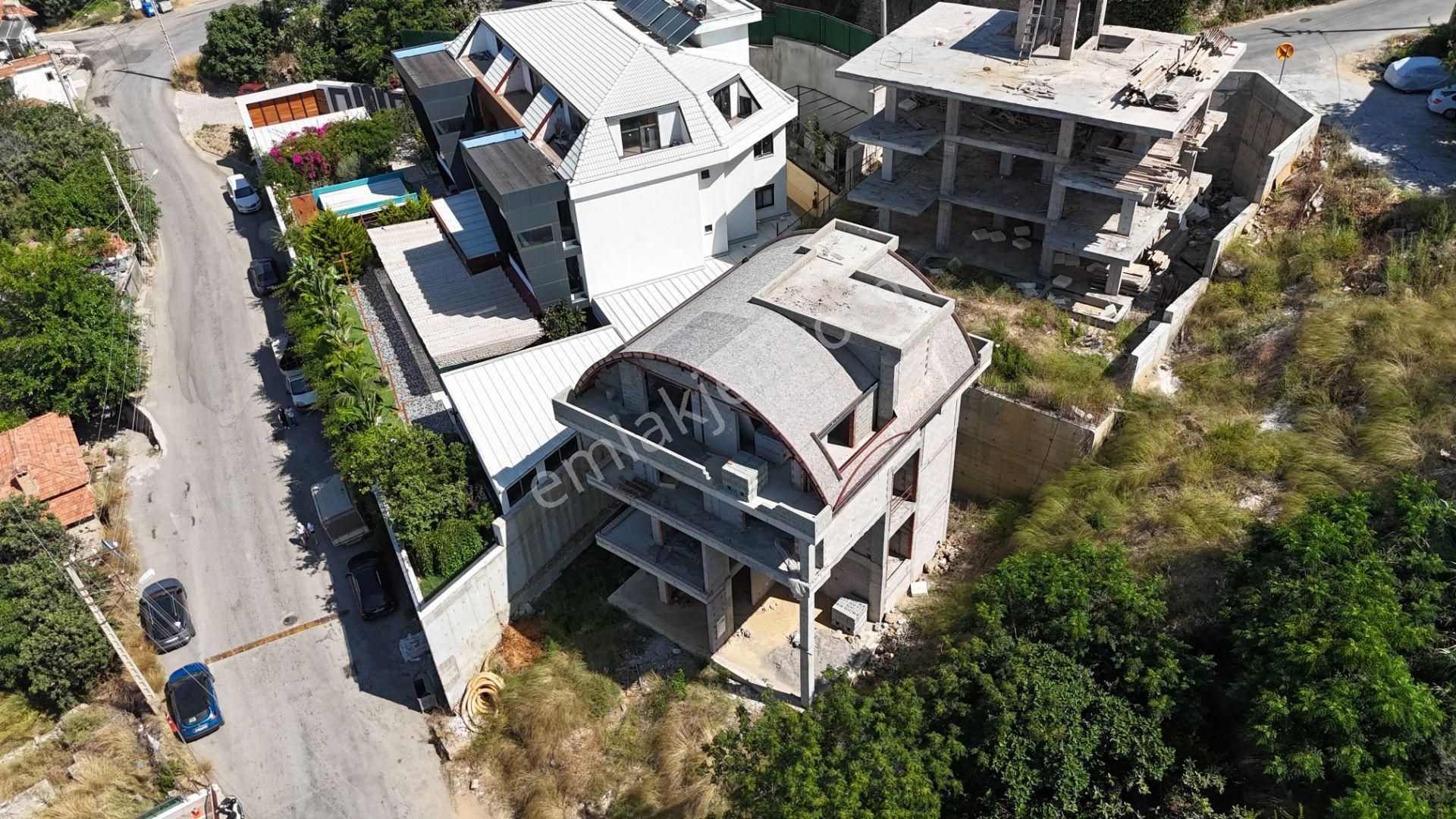 Alanya Hasbahçe 5+1 300m2 Ultra Lüks Villa Full Deniz Ve Şehir Manzaralı - Görsel 18