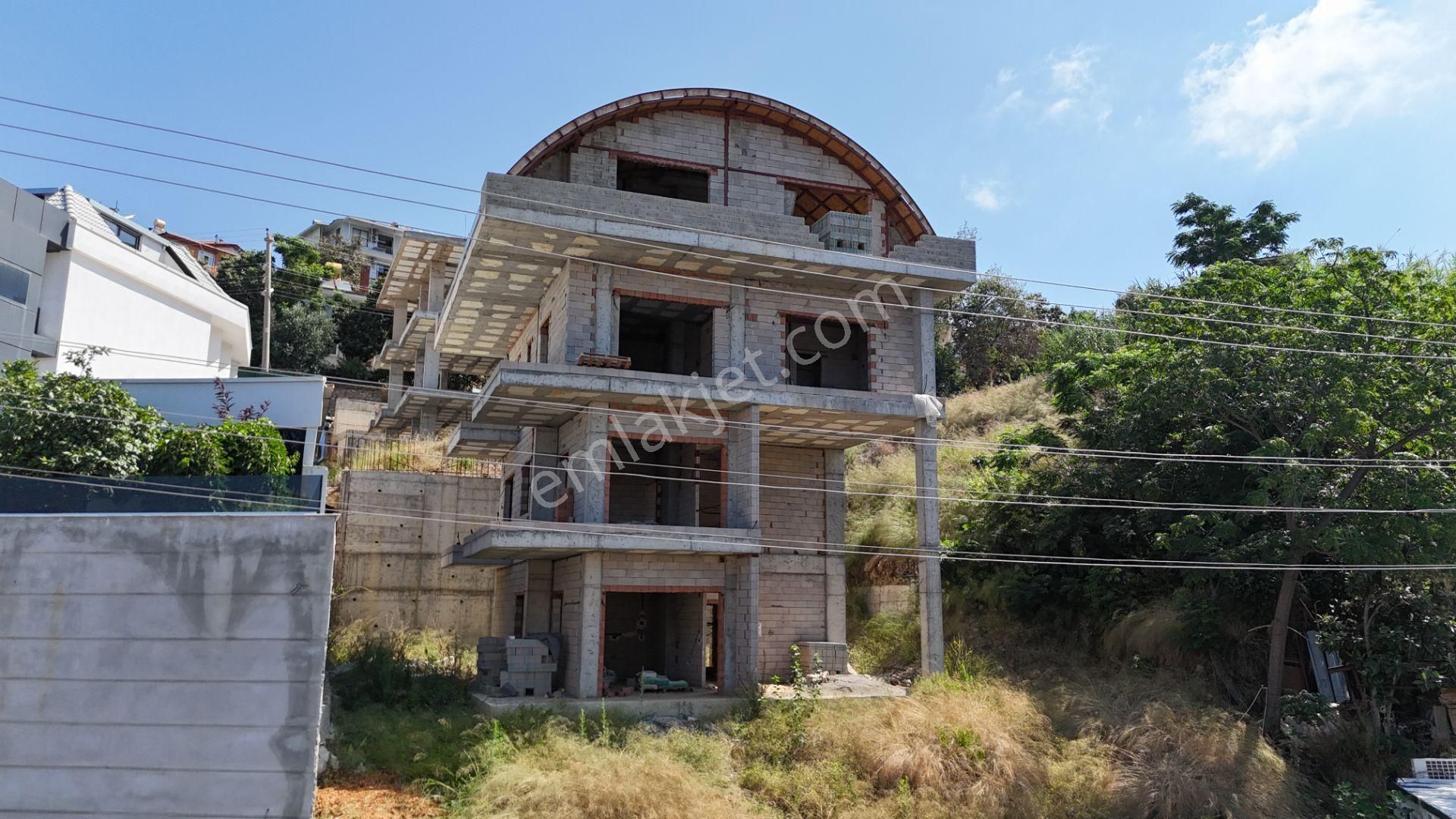 Alanya Hasbahçe 5+1 300m2 Ultra Lüks Villa Full Deniz Ve Şehir Manzaralı - Görsel 31