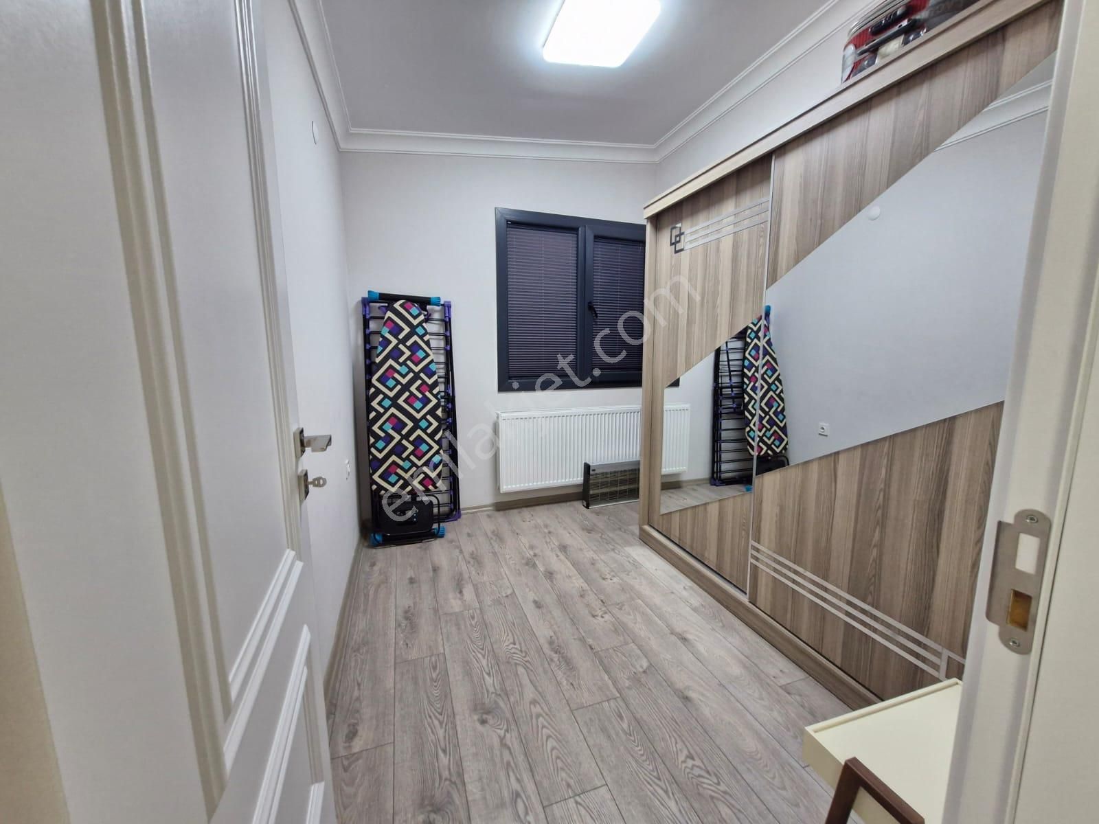 Uğurmumcu'da Geniş M2 Sahip Dubleks Daire - Görsel 27