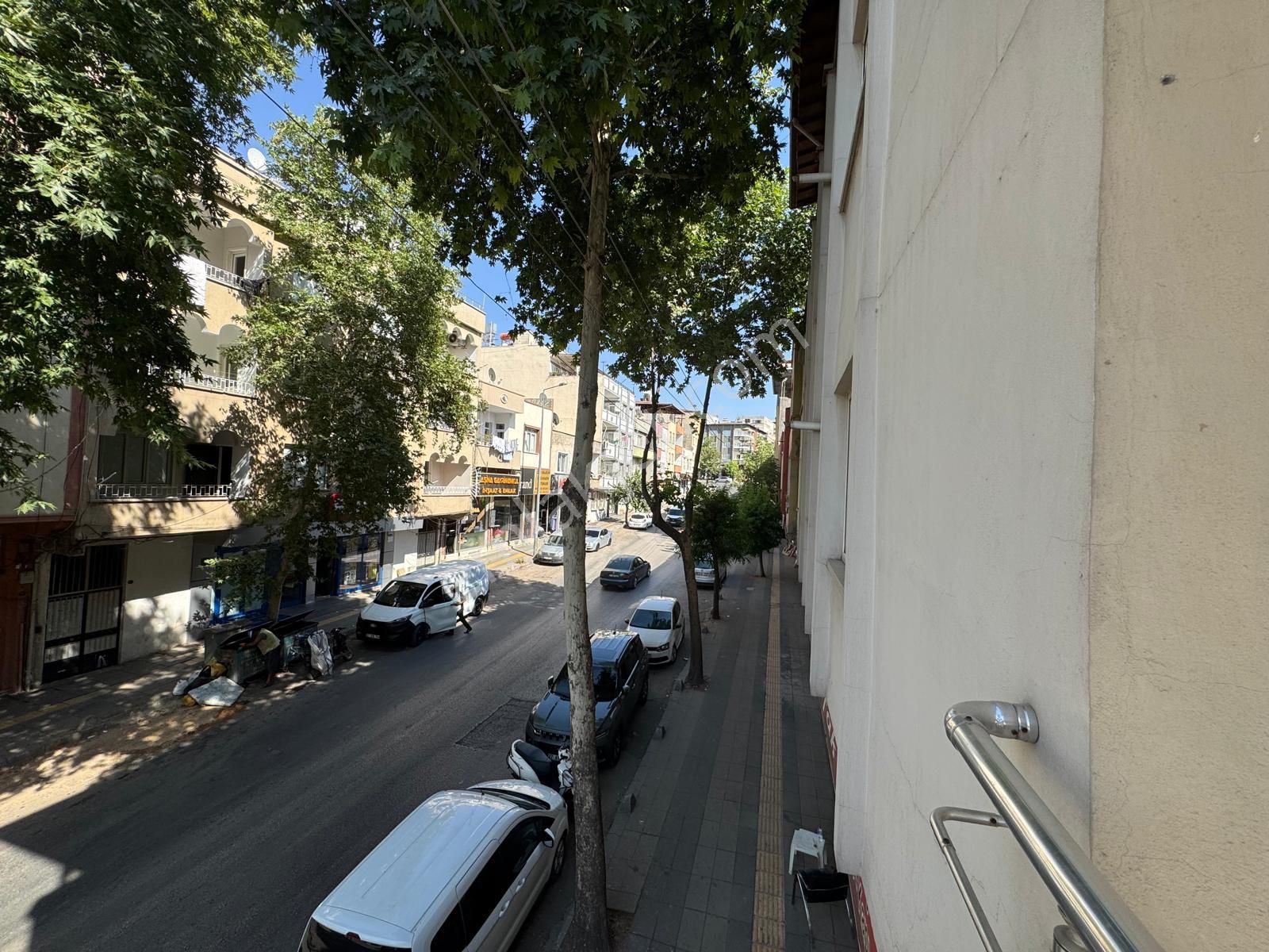 23 Nisan'da Ana Cadde Üzeri Satılık 2 Dükkan, 4 Daire - Görsel 10