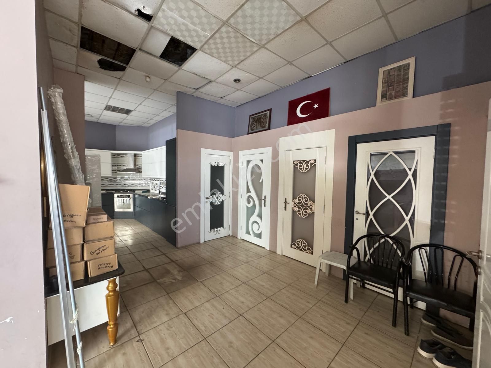 23 Nisan'da Ana Cadde Üzeri Satılık 2 Dükkan, 4 Daire - Görsel 22