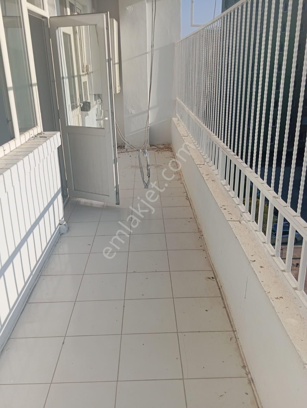 Bulduk Emlak' Tan Kiralık Daire Yenişehir De