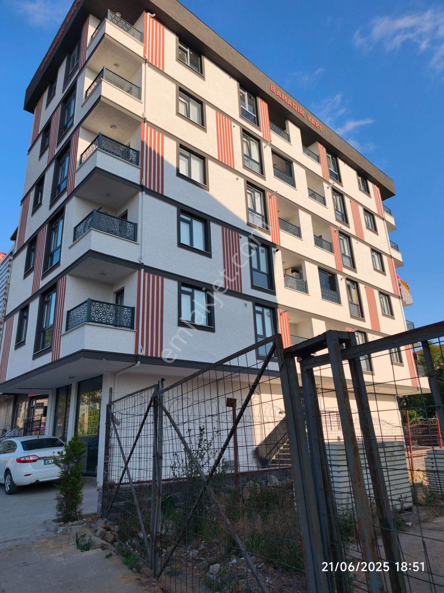 İytiyaçtan Acil Sultanbeyli Mimarsinan Da Satılık 160.m.4+1 Sıfır Lüks Üst Düblx - Görsel 2