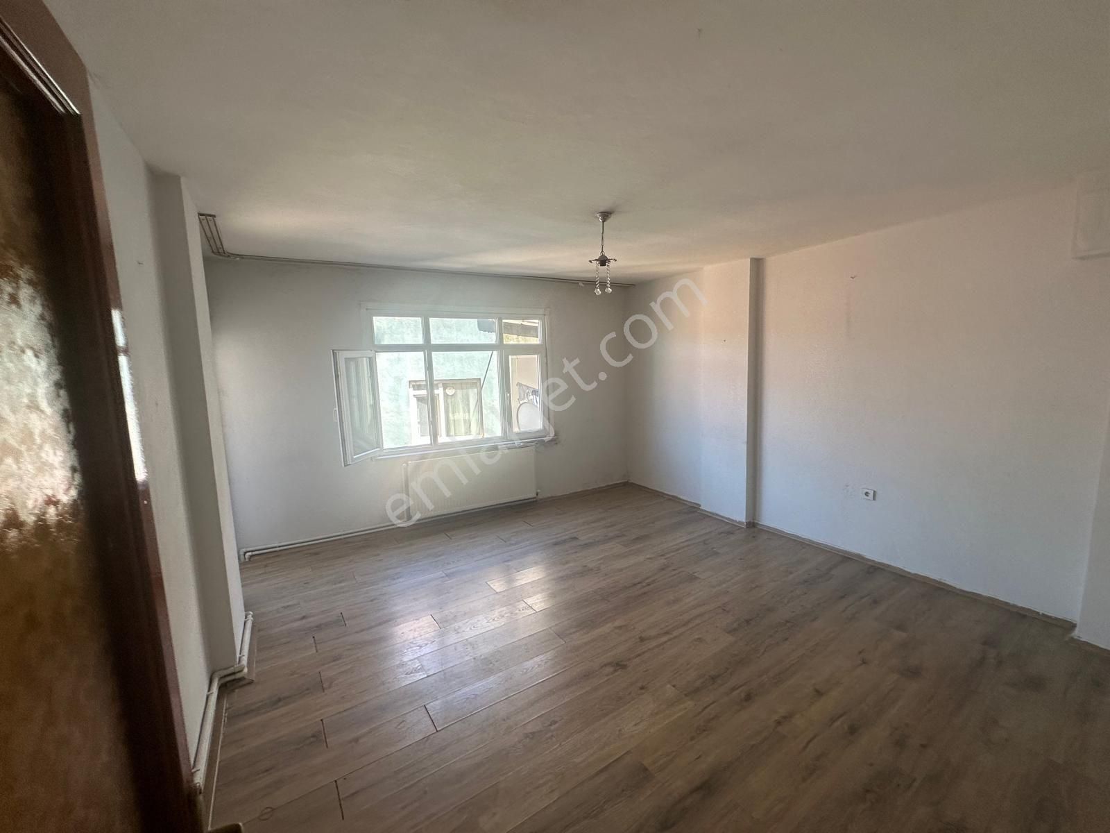 Esenler Fatih Mahallesinde Kiralık Daire 3 Kat