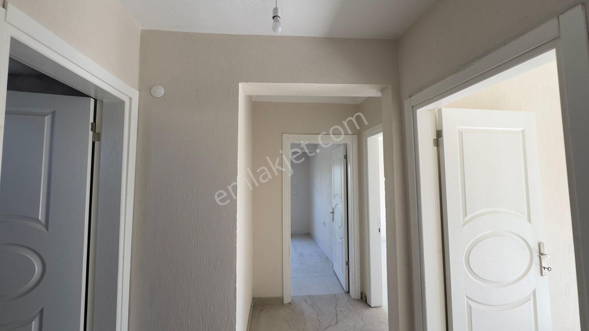 Ümmetoğlu Emlak'tan Salihleraltında Tek Nizam Tripleks Villa - Görsel 21