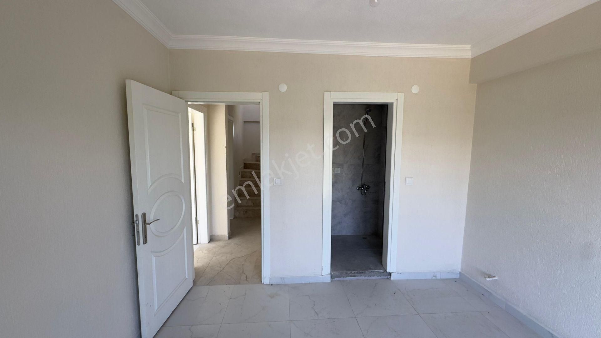 Ümmetoğlu Emlak'tan Salihleraltında Tek Nizam Tripleks Villa - Görsel 18