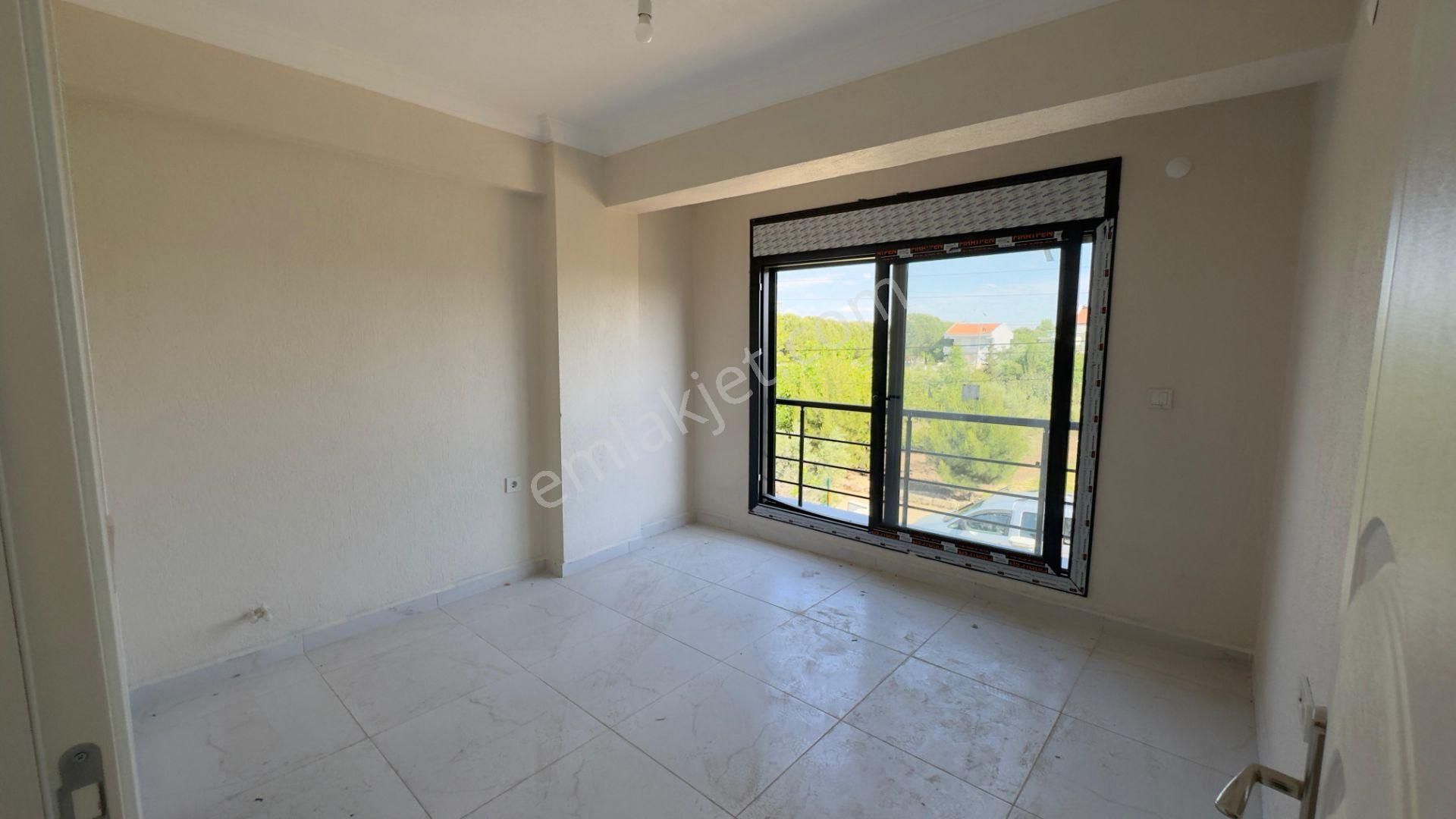 Ümmetoğlu Emlak'tan Salihleraltında Tek Nizam Tripleks Villa - Görsel 19