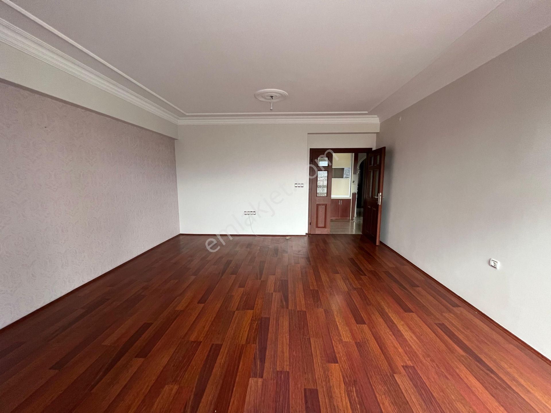 Remax Forumdan Gültepe Mahallesinde Satılık 3+1 Daire