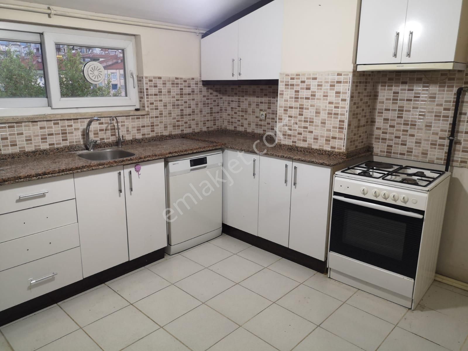 Kaan Emlaktan Lüx Eşyalı Kiralık Apart