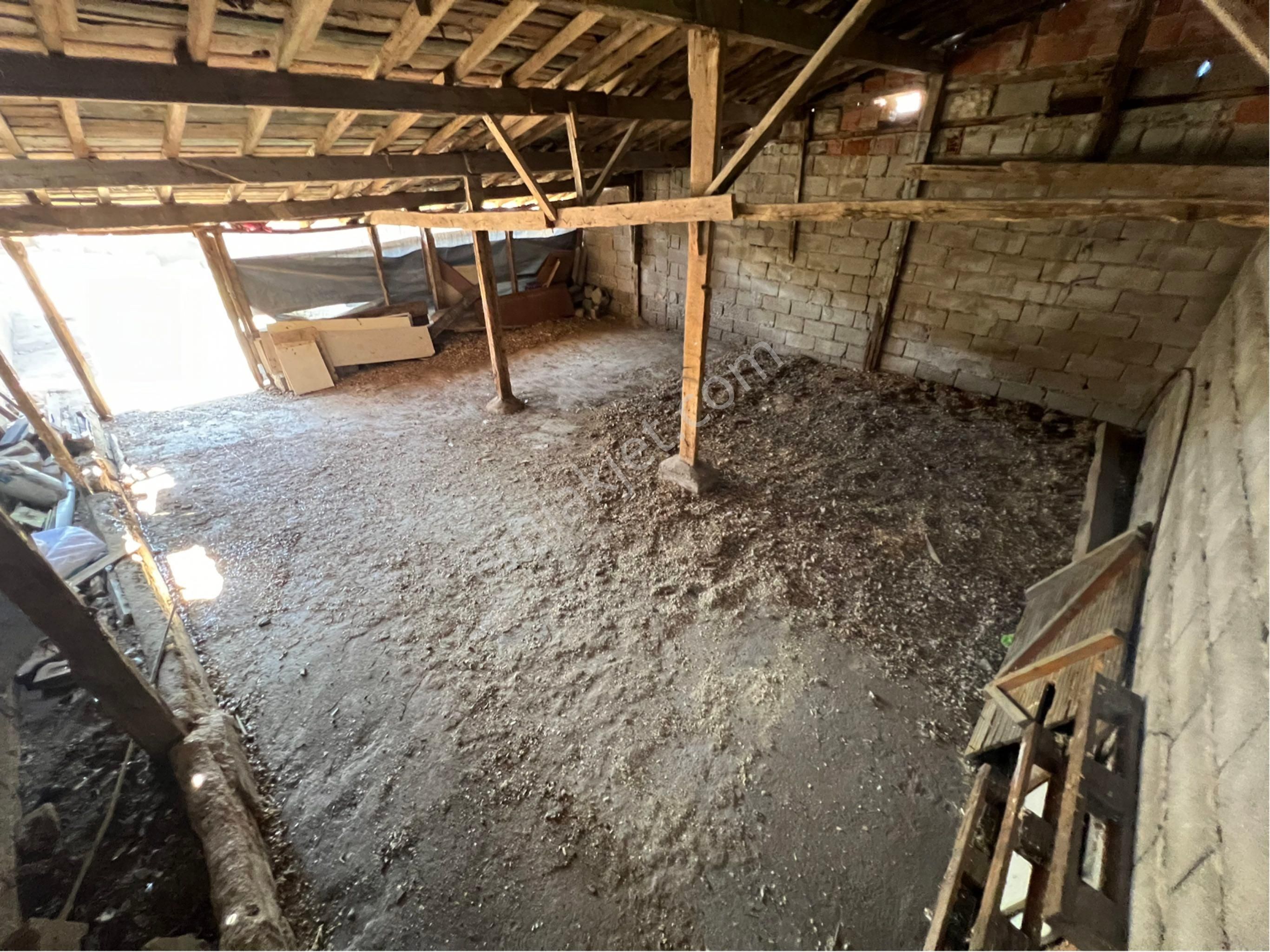 Malta'dan Edincik'te Merkezi Konumlu Kiralık Dam Ve Deposu - Görsel 8