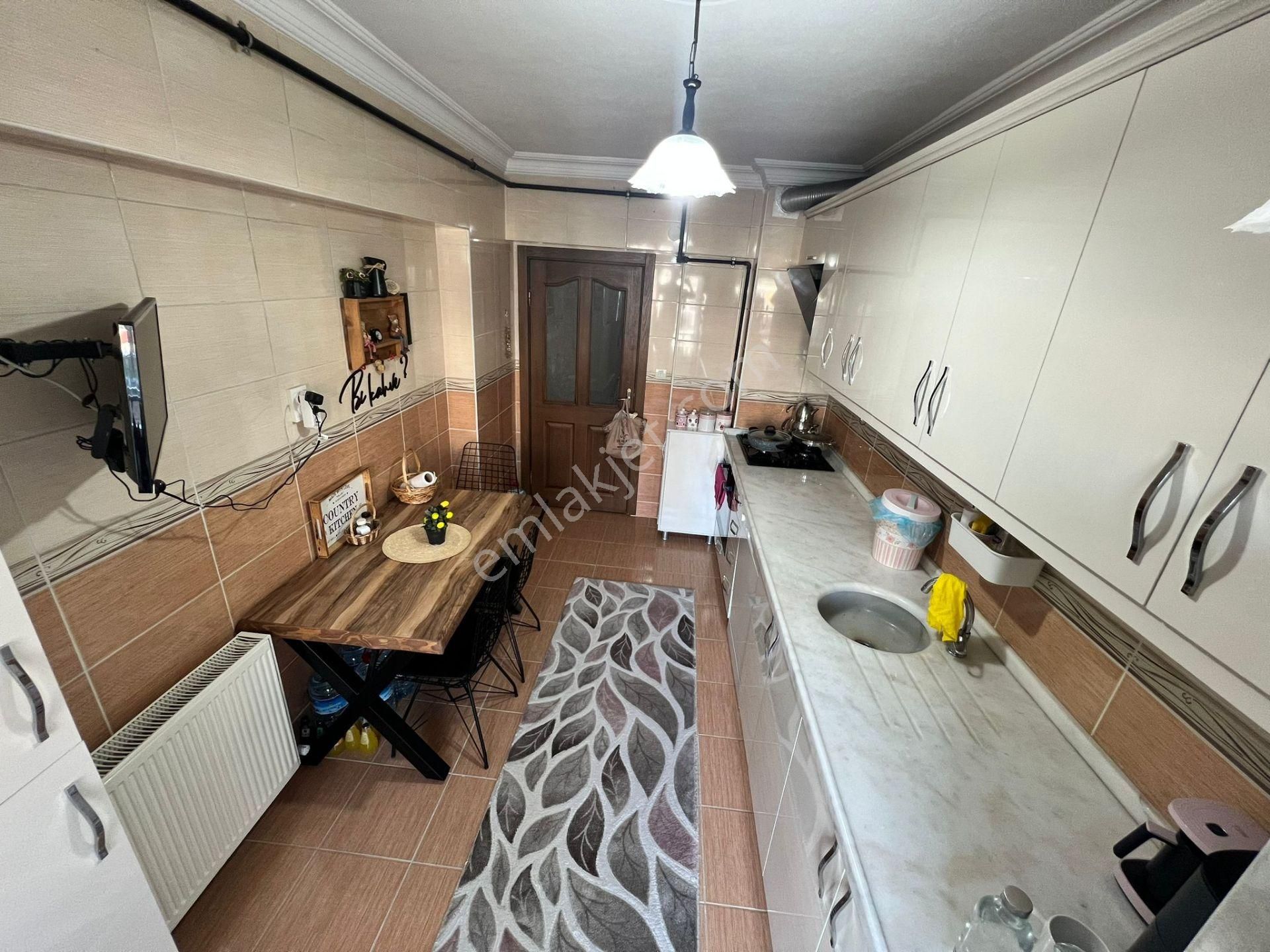 Kalecik Emlak'tan Ülker İ.o Yanı G+d Cephe Full Yapılı 3+1 Daire