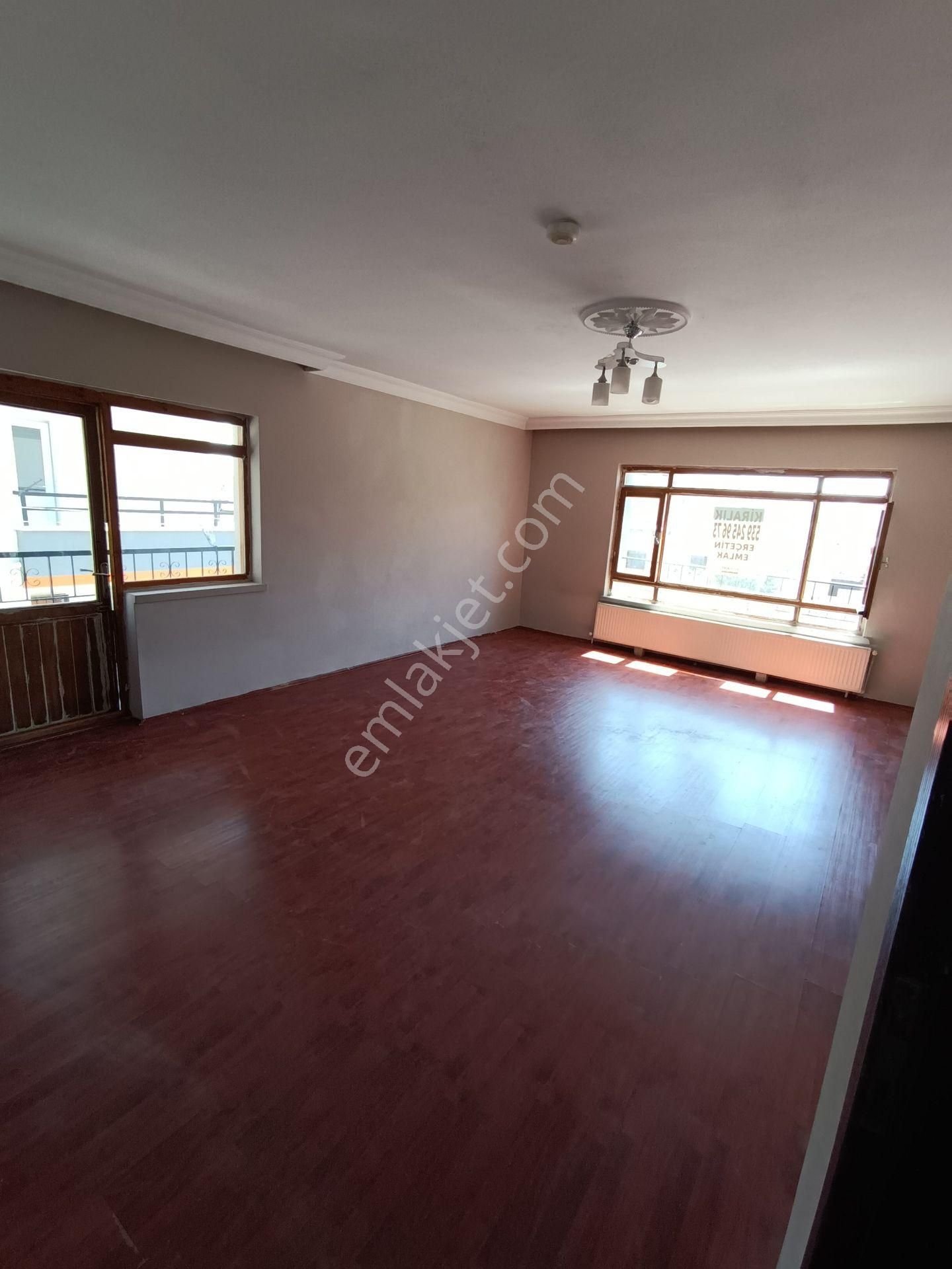 Okullar Cad. 130m2 3+1 Yapılı Çift Balkon Yalıtımlı Salon Bağımsız 1. Kat Güneydoğu Kiralık Daire
