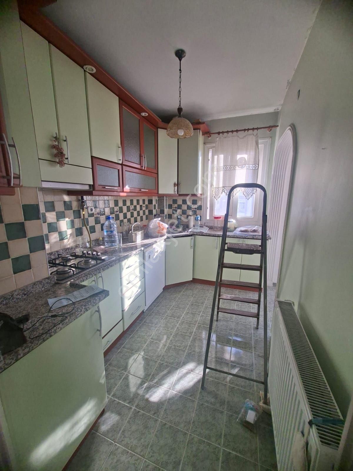 Kurtuluş Mah. İstasyon Cadde Üzerinde 3+1 Satılık Daire - Görsel 13
