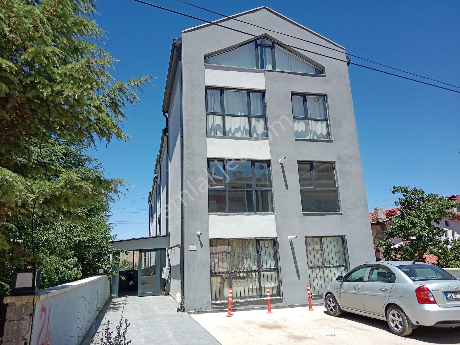 İncek'te Yeni Binada 1+1 Kiralık Daire