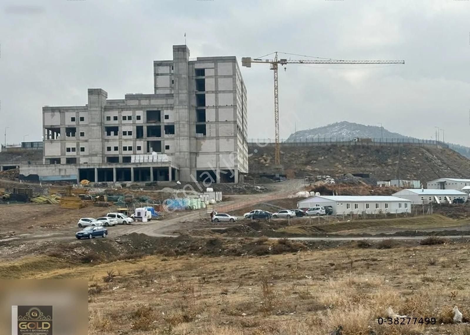 Karapürçek Yeşilkuşakta Satılık 200 Metre Çok Katlıda Satılık - Görsel 3