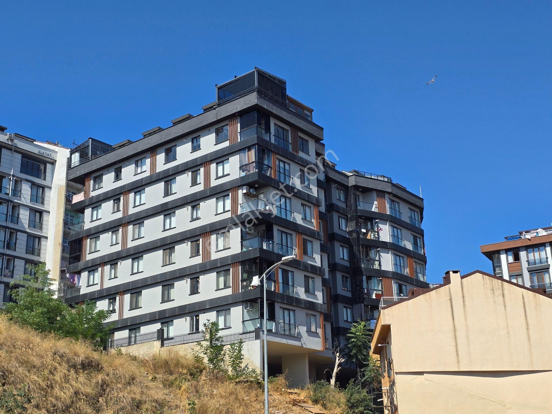 Deluxe 26 ' Dan Yeni Binada Asansörlü Teraslı Geniş 3+2 180 M2 Dublex Daire