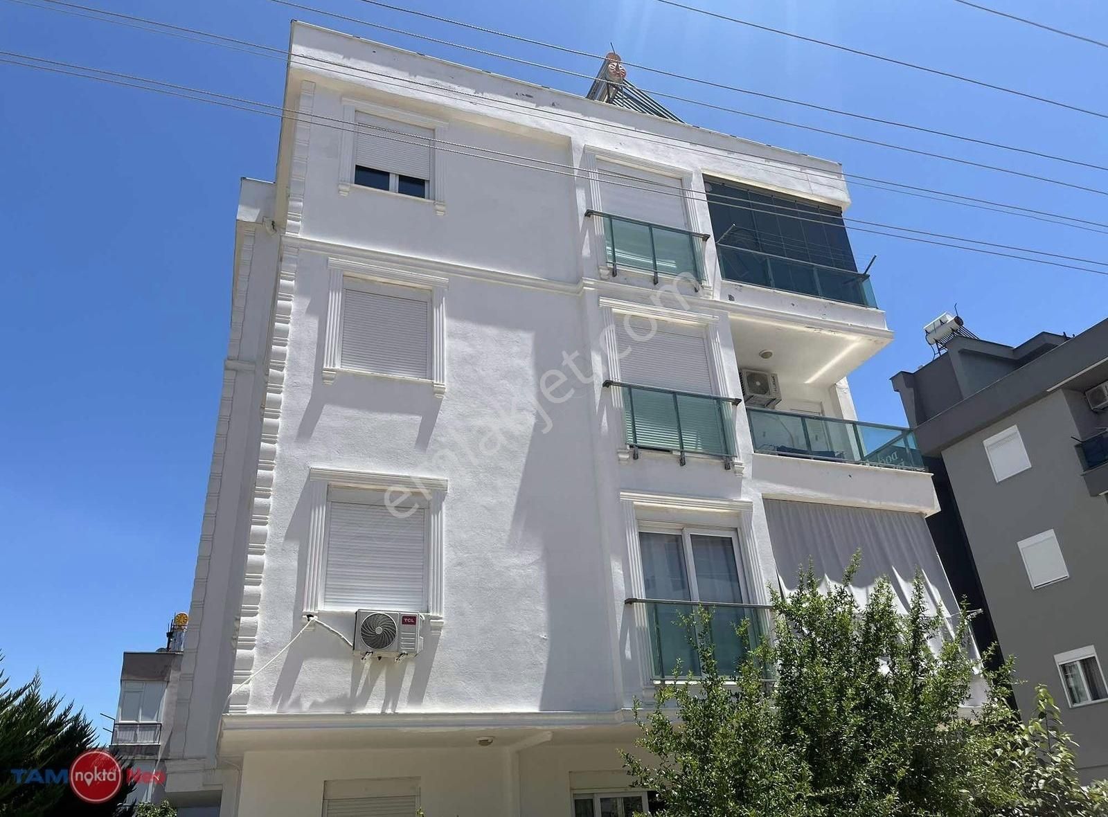Aktoprak Mahallesinde 2+1 Ayrı Mutfaklı Satılık Daire