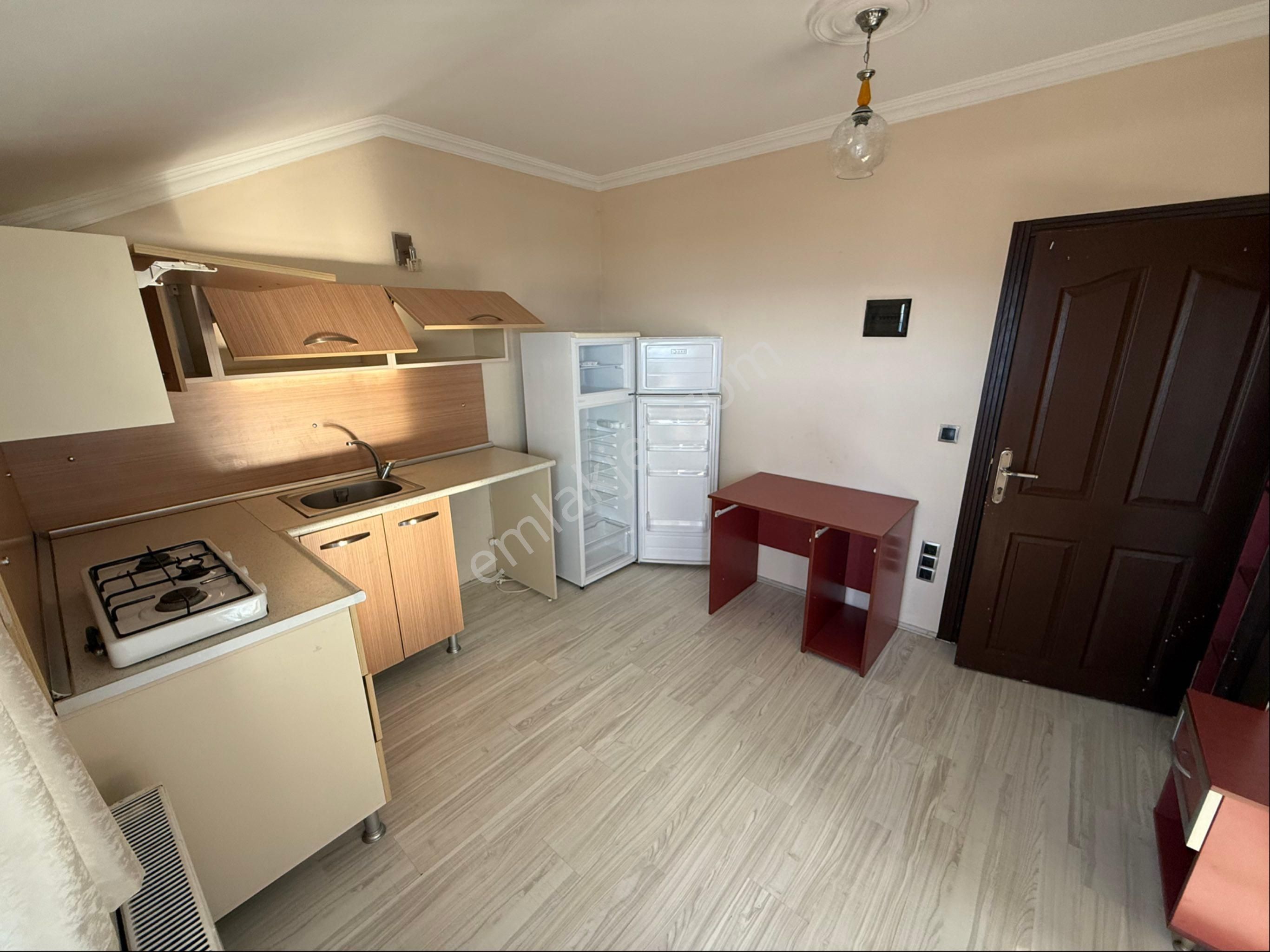 Trabzon Kalkınma Mahallesi Merkezde Tüm Faturalar Dahil Uzun Süre Kiralık 1 + 1 Daire