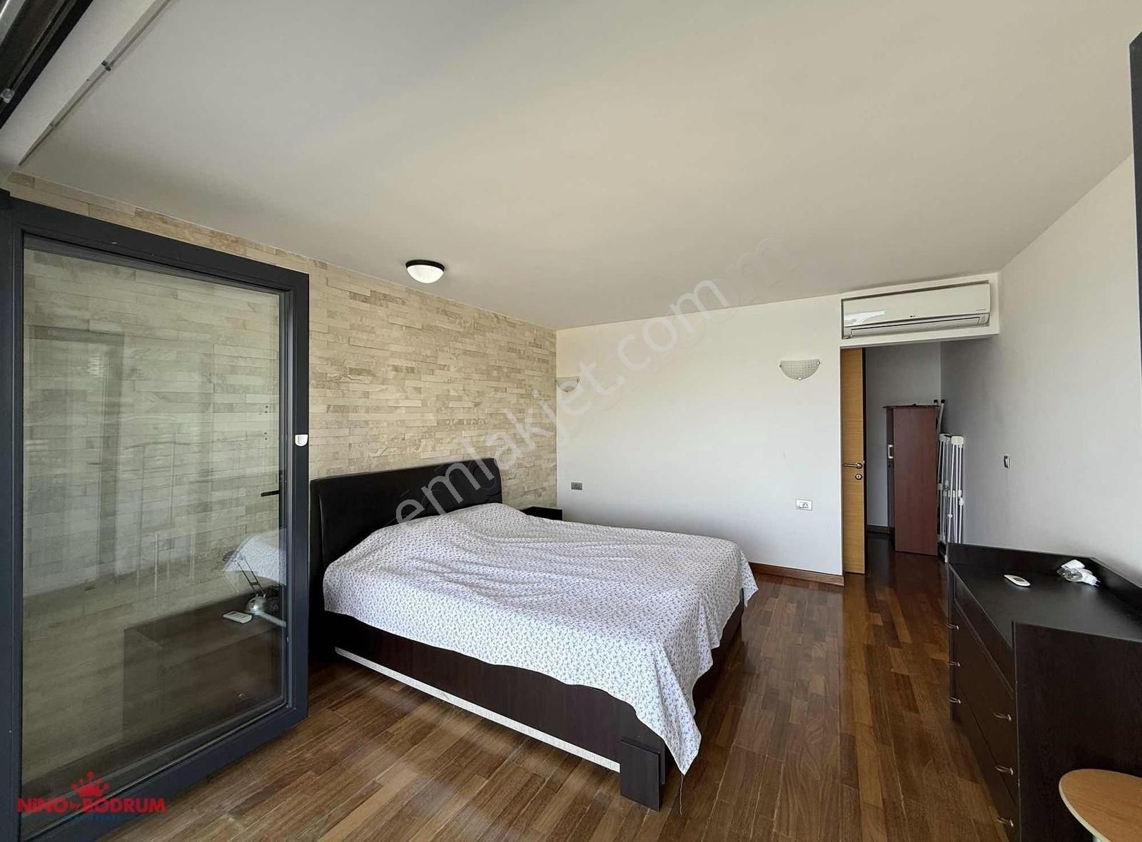 Bodrum Asarlık Denize Sıfır Plajlı İskeleli Sitede 3 + 1 Dubleks - Görsel 15