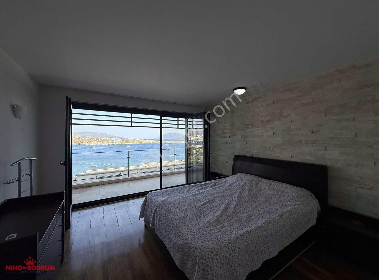 Bodrum Asarlık Denize Sıfır Plajlı İskeleli Sitede 3 + 1 Dubleks - Görsel 7