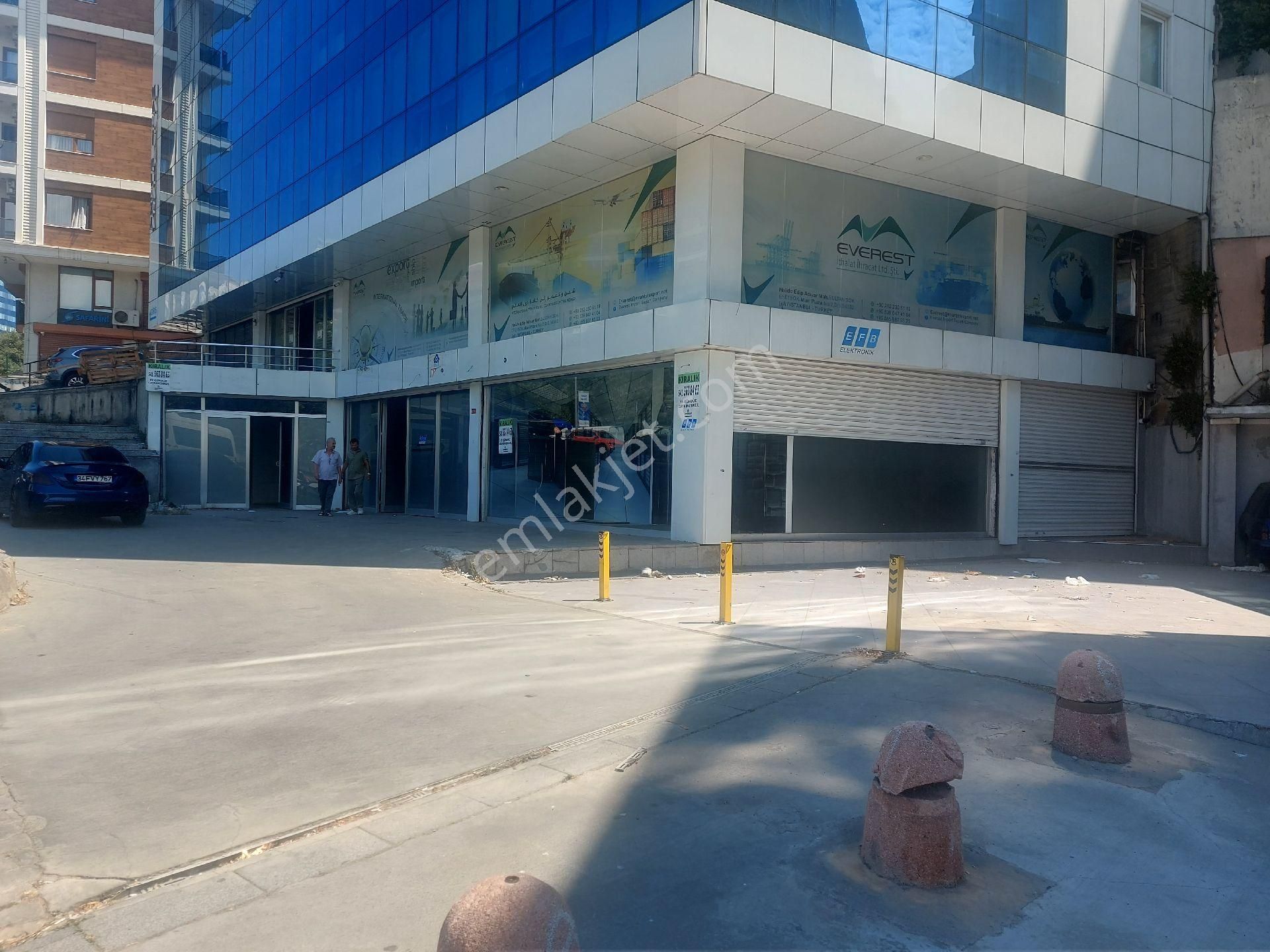 Şişli Kaptanpaşa Kiralık Her İş Koluna Uygun Düz Giriş Dükkan 400 M2