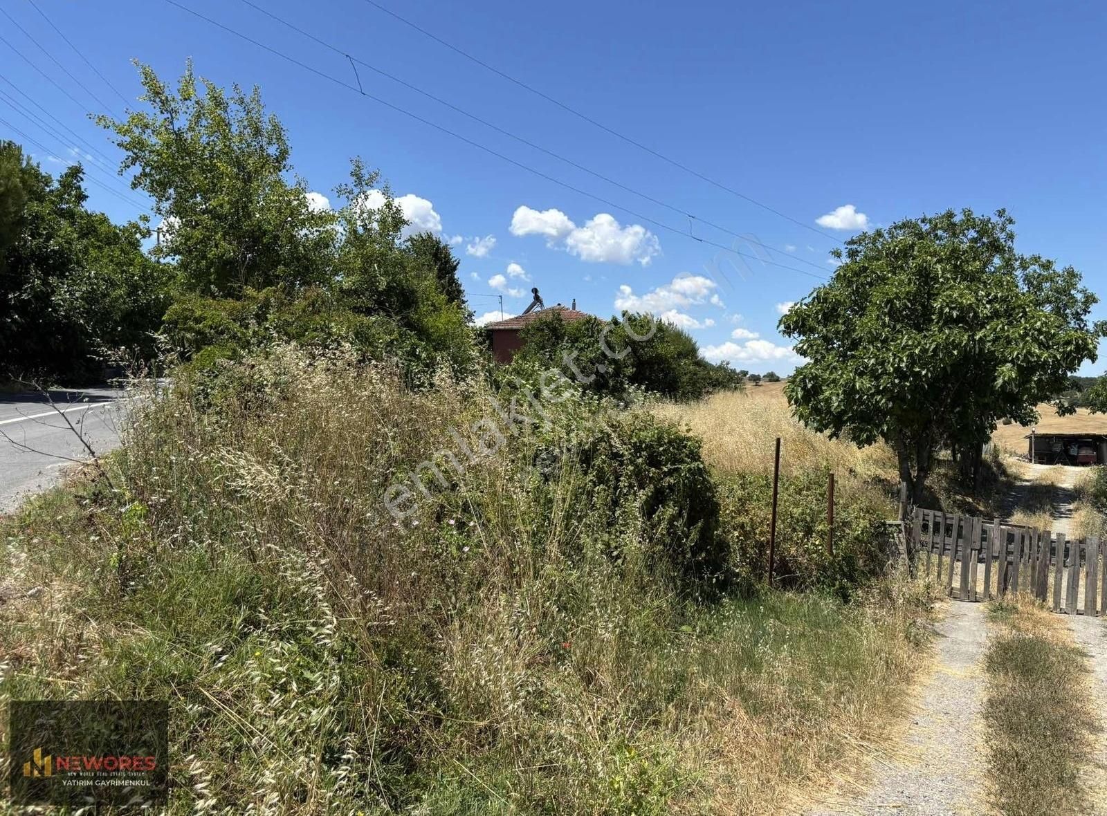 Gebze Hatipler Köyünde Konut İmarlı Satılık Arsa