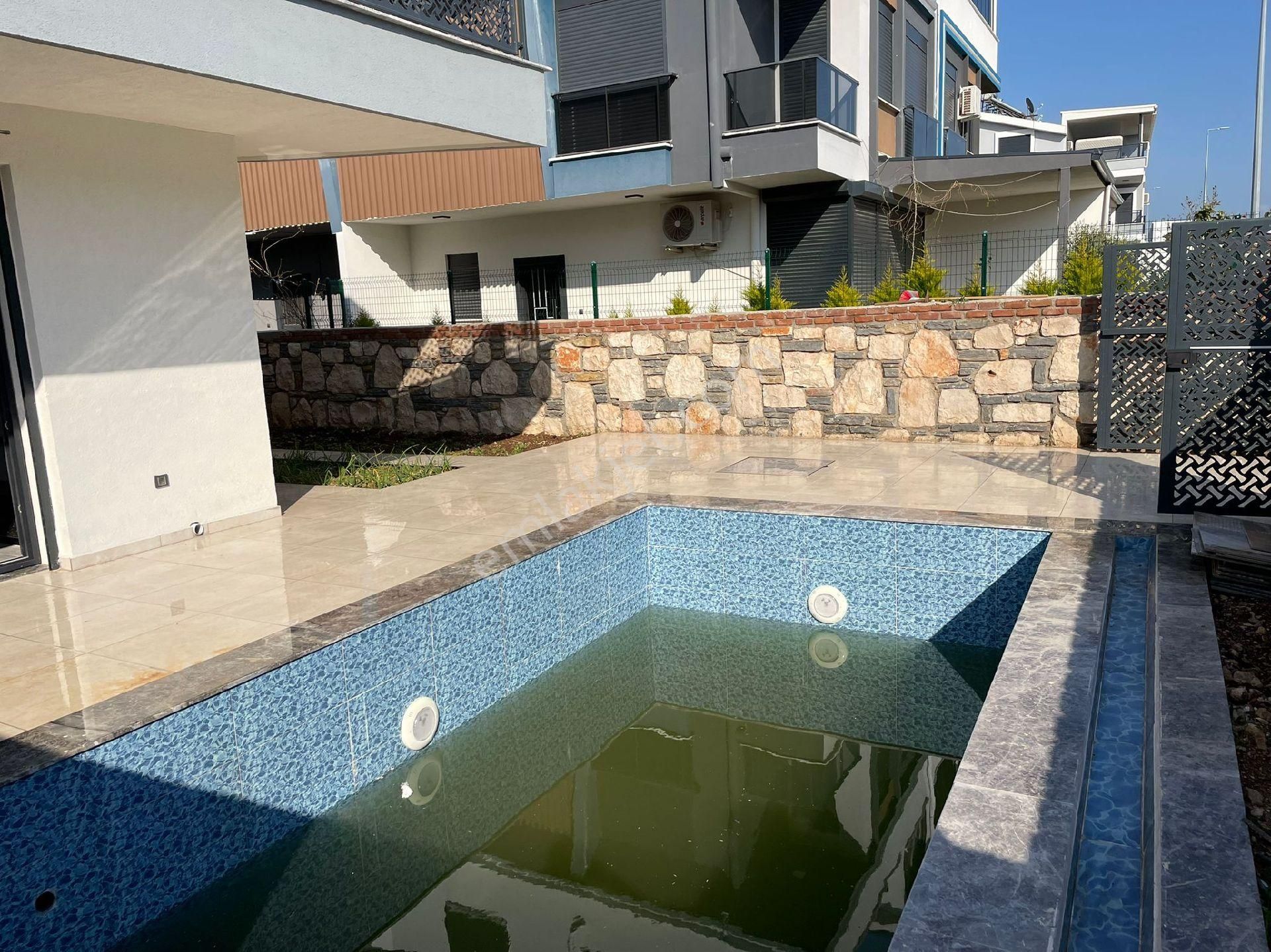 Denizeyakinmustakul4+1havuzlu Bahceli Ultra Lux Villa