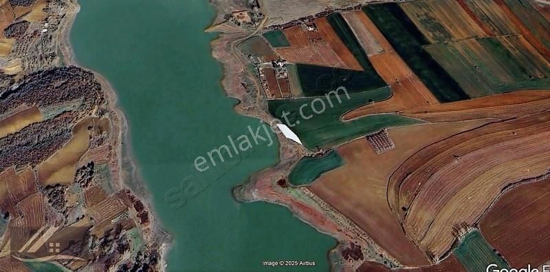 Tekirdağ Bıyıkali Göl Kenarı 874 M2 Müstakil Tapu Göl Manzaralı