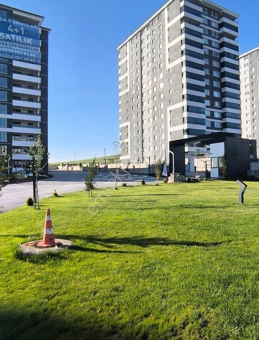 Detay Dan Ankara Yenimahalle Susuzda Satılık 4+1 Sıfır Daire