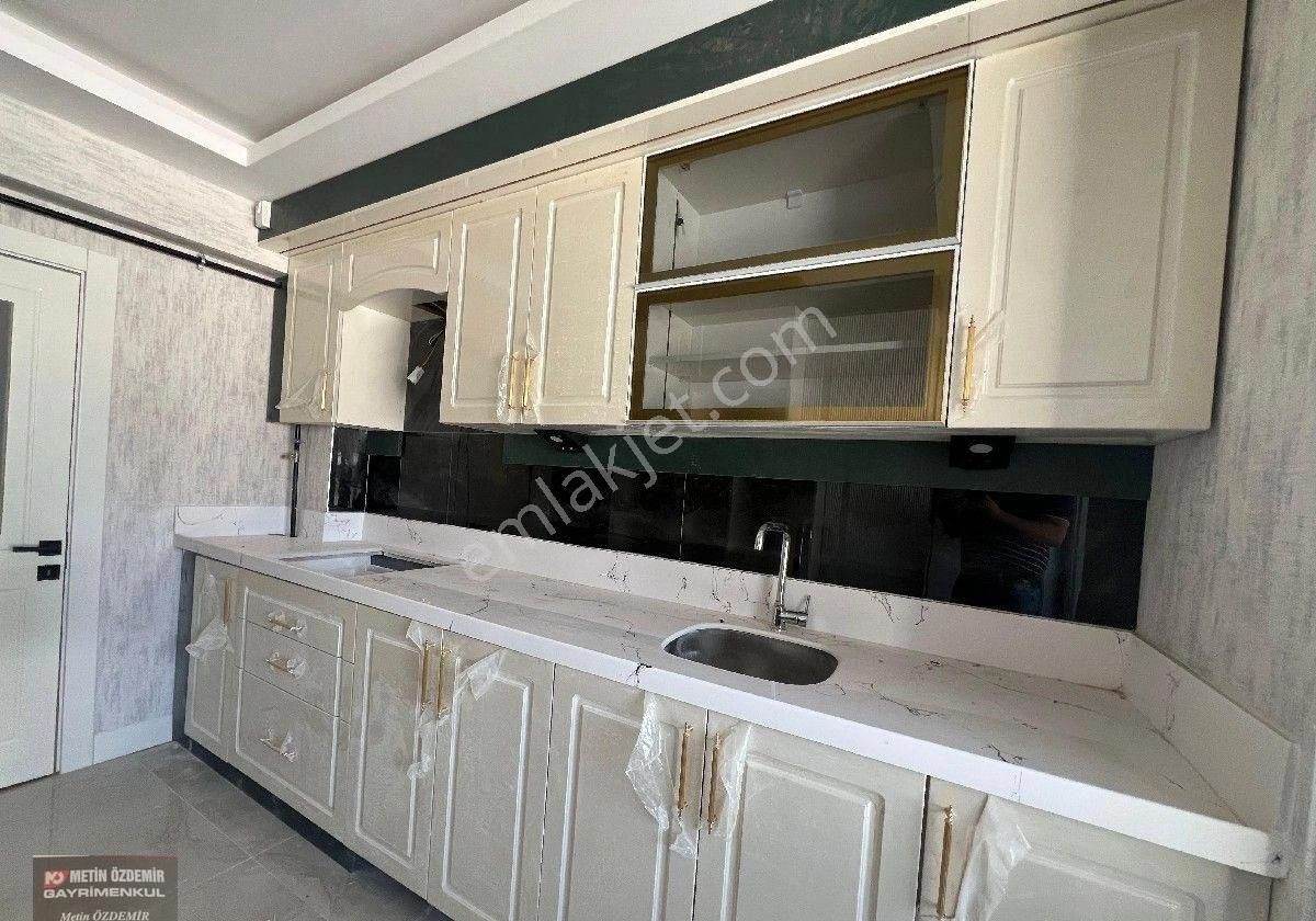 Sincan Yenikent Menderes Mahallesinde Yüksek Giriş 3+1 Daire - Görsel 17