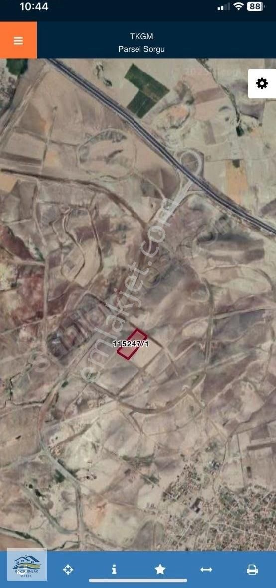 Gölbaşı Karagedik 275m2 4+1 Daire Getirili Konut İmarlı Arsa