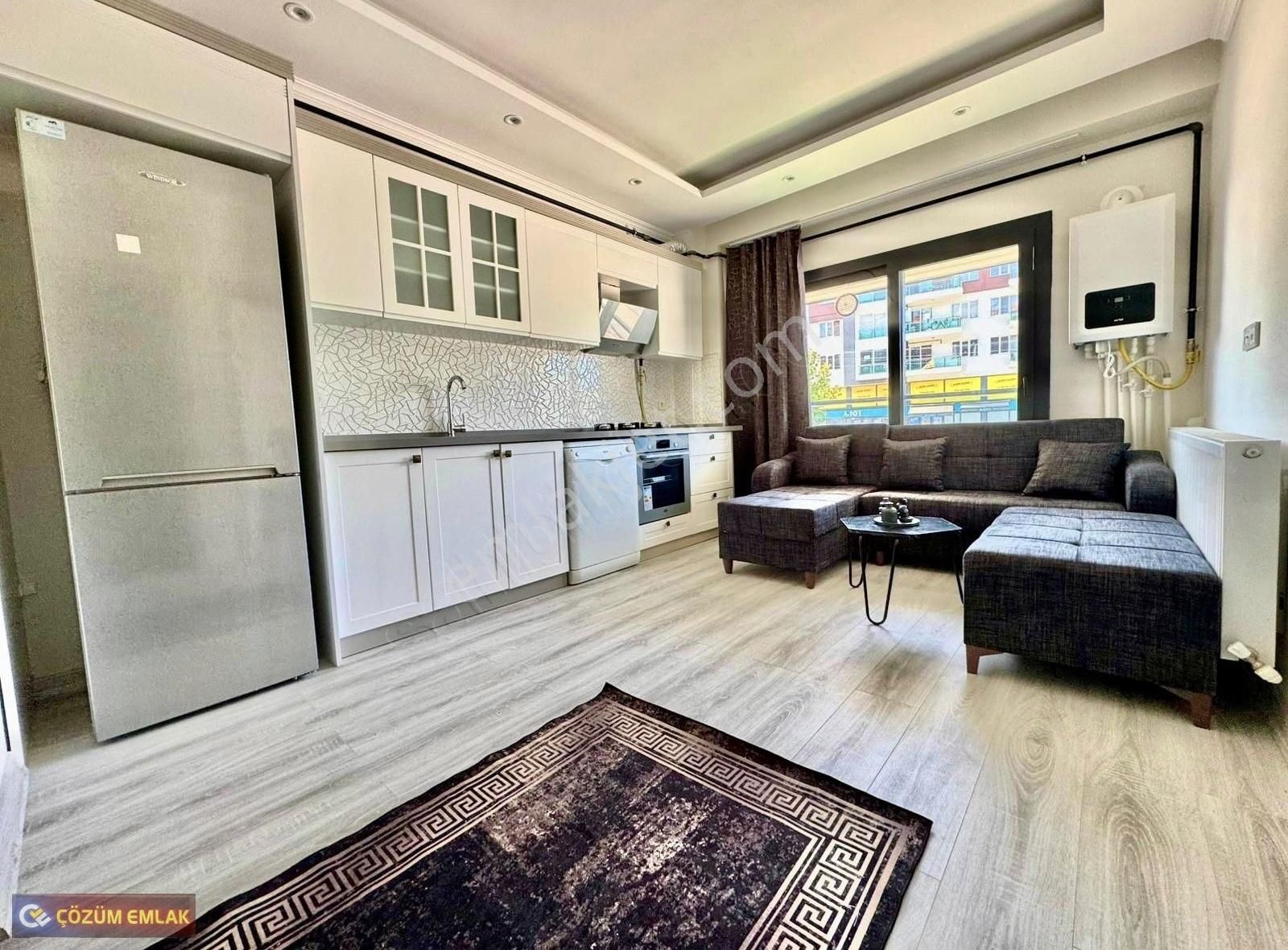 Çözüm Emlak'tan Sıfır 1+1 Önü Açık Sıfır Eşyalı Satılık Daire