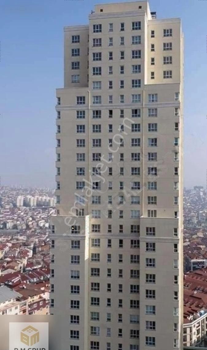 Esenyurt Star Towers De Satılık 1+1 Daire