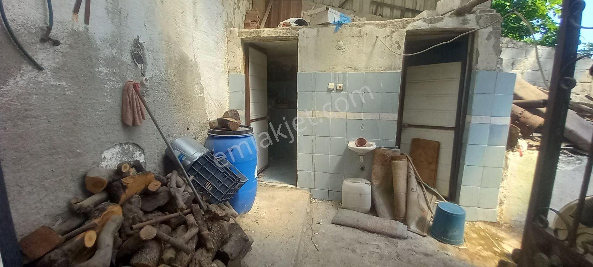 Akhisar Zeytinliova Da Satılık Tarihi Eski Yunan 2.katlı Evi - Görsel 8