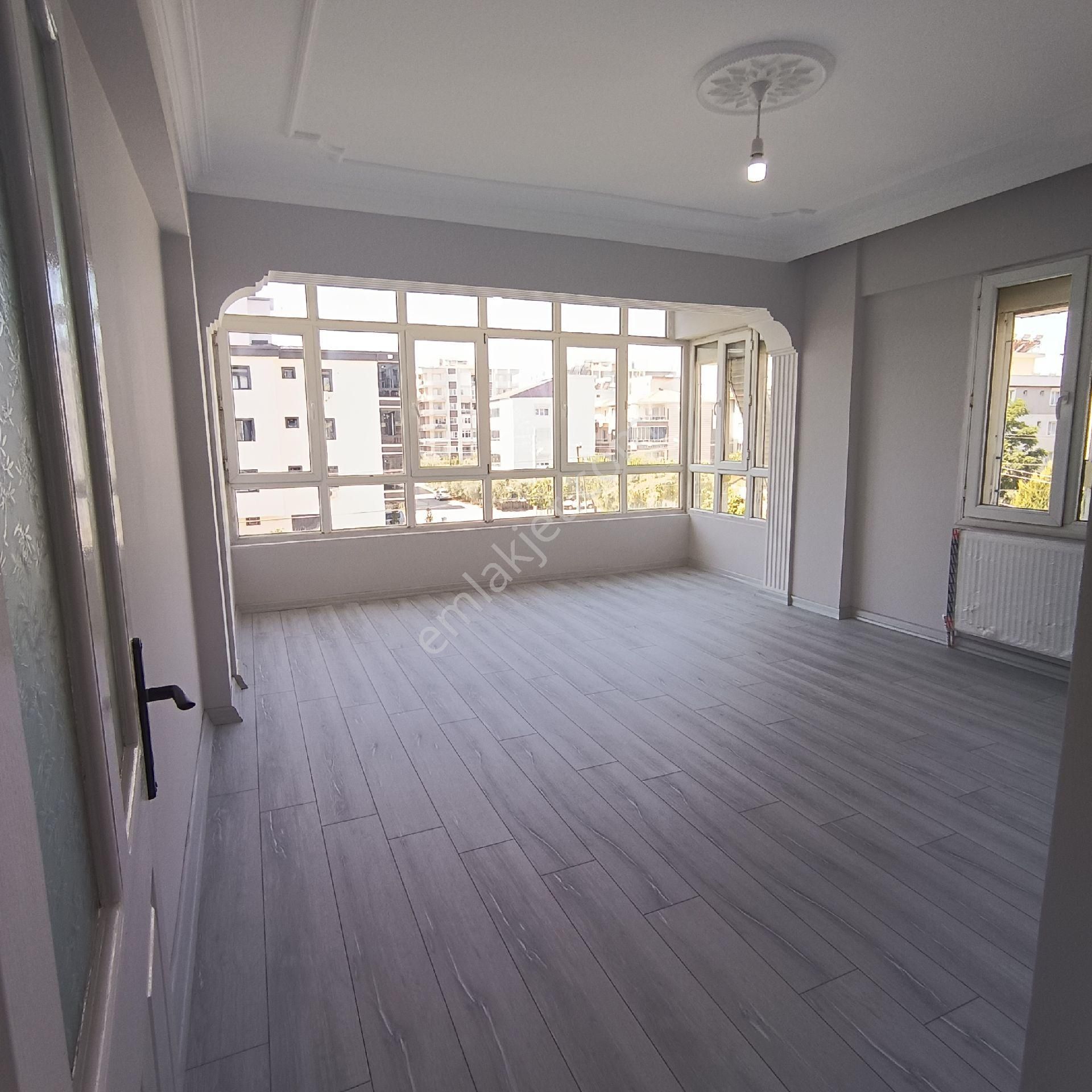 Torbalı Metropolis Cadde Üzerinde Tek Daire Üzeri Ara Daire Satılık 3+1 - Görsel 9