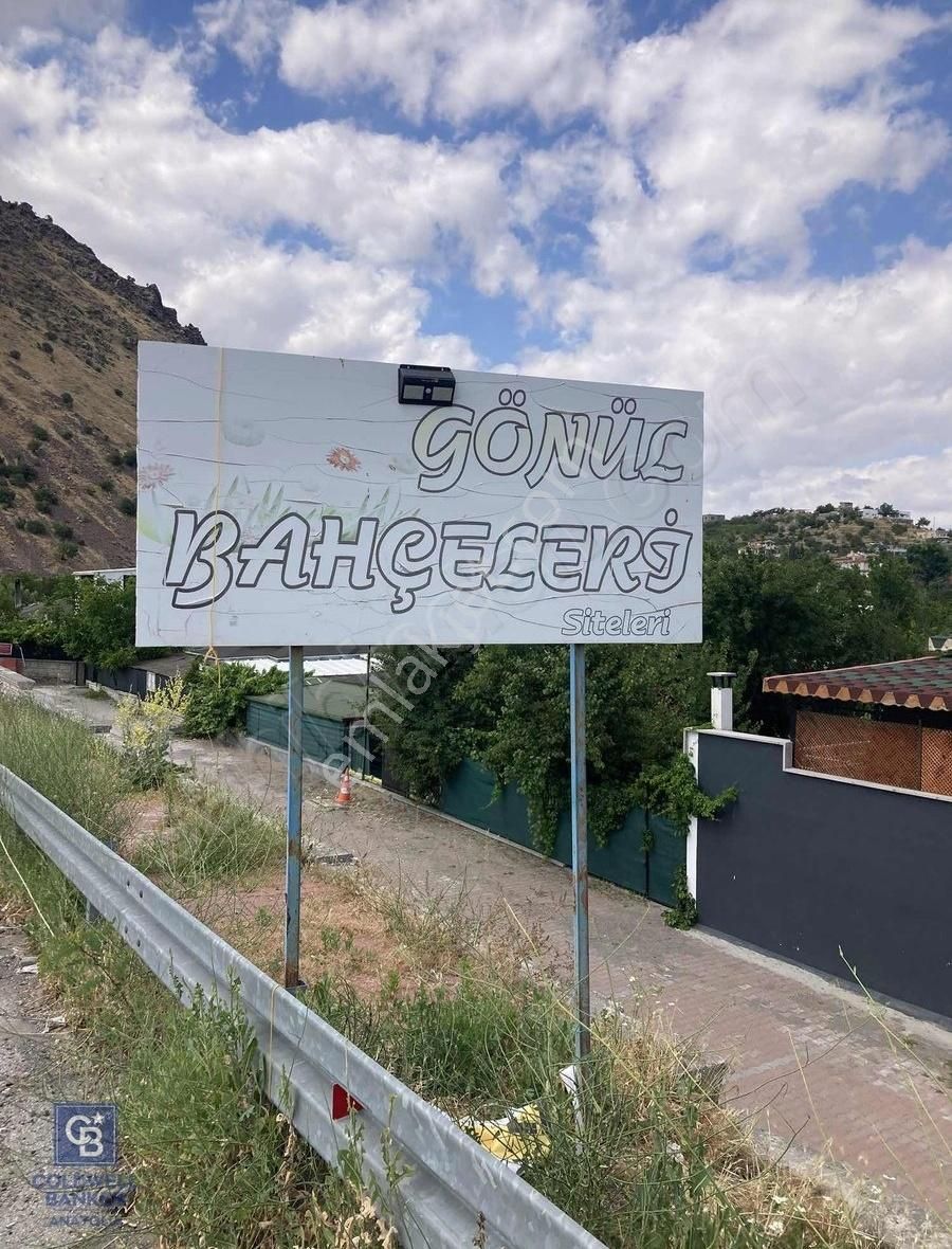 Altıoluk Mahallesi Gönül Bahçelerinde Satılık Bahçeli Ev!!!
